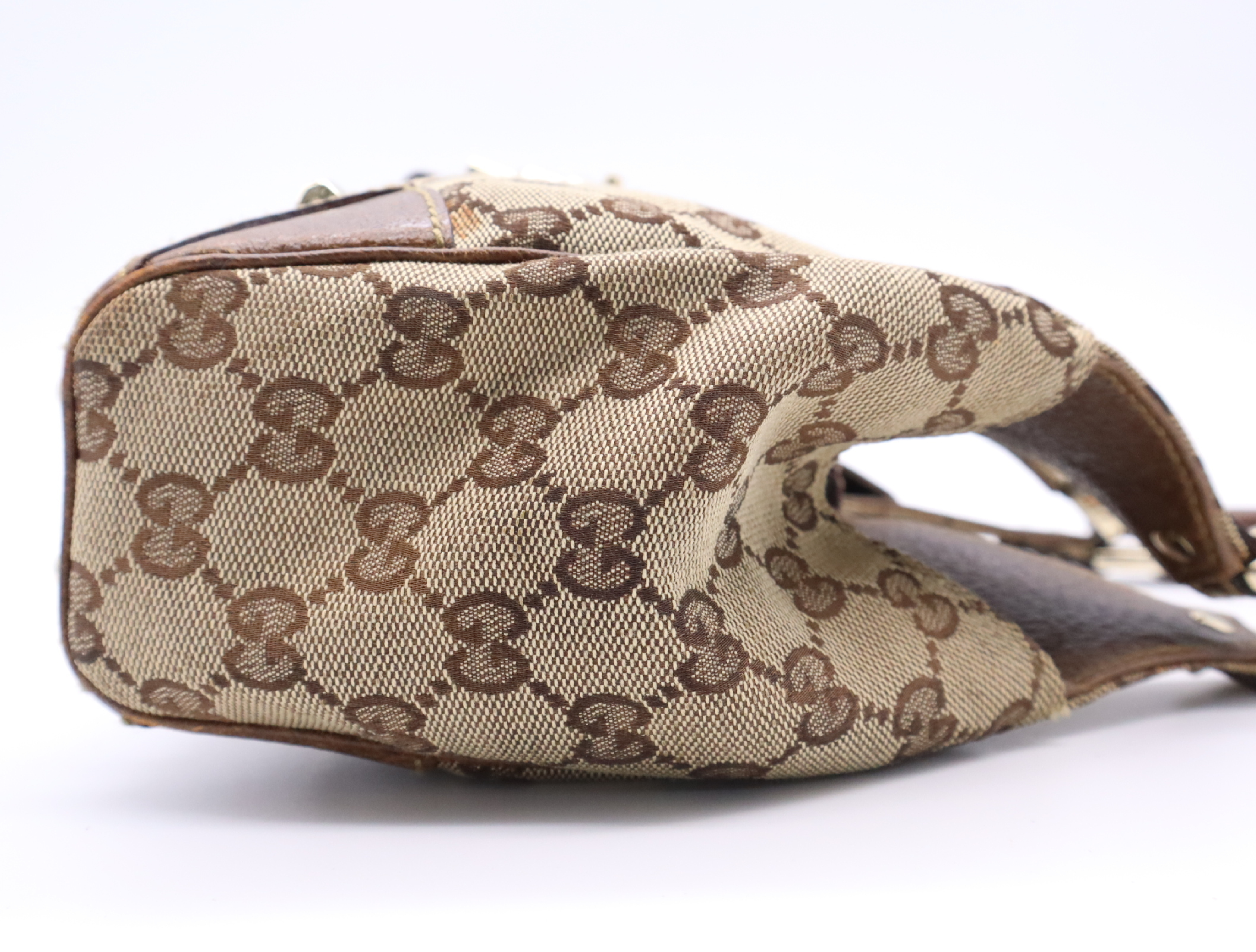 124409 Canvas x Leather GG Canvas Shoulder Bag Beige Gold Hardware Shoulder Bag — view 5