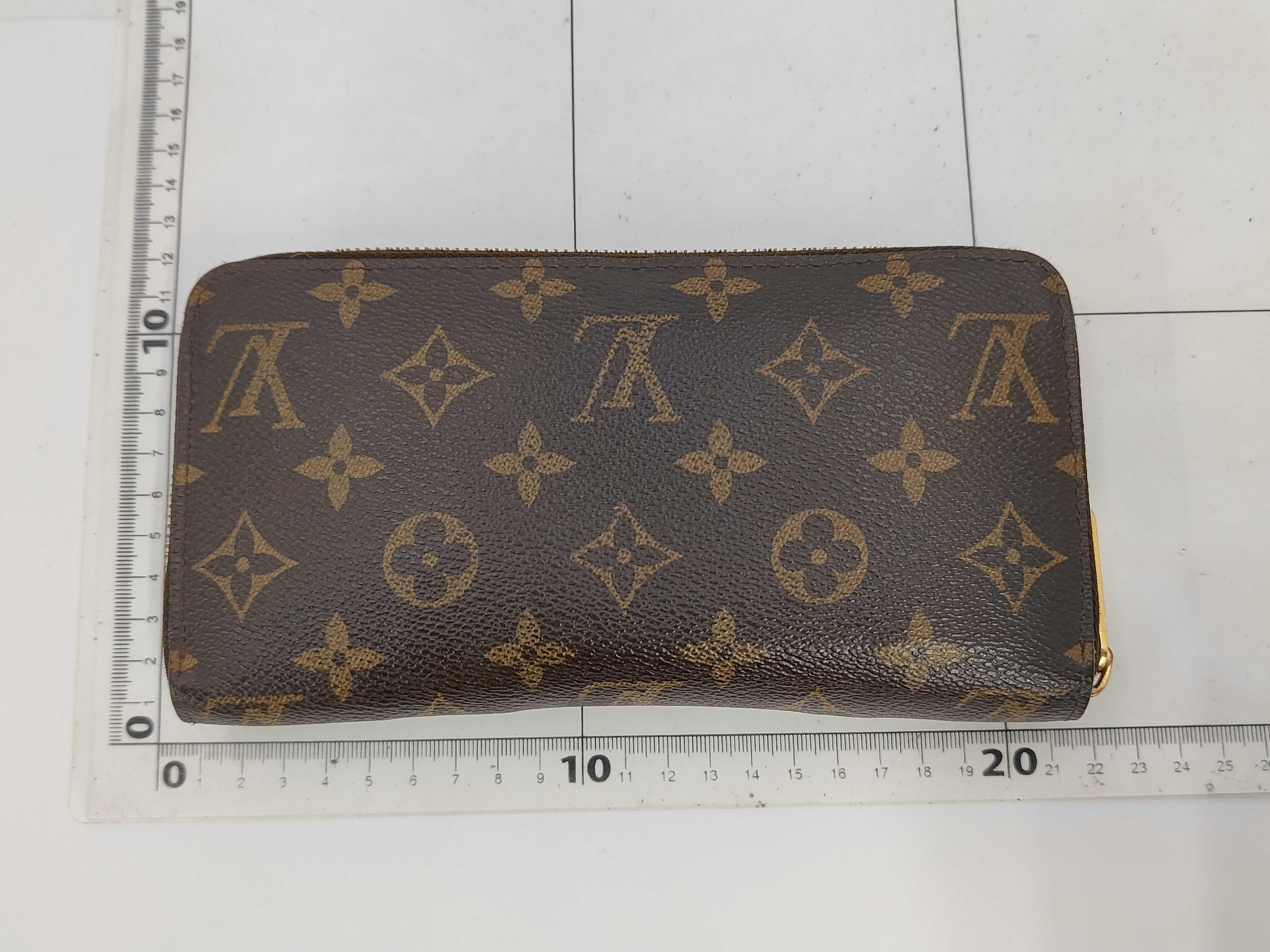 Monogram Zippy Wallet M60017 — view 2