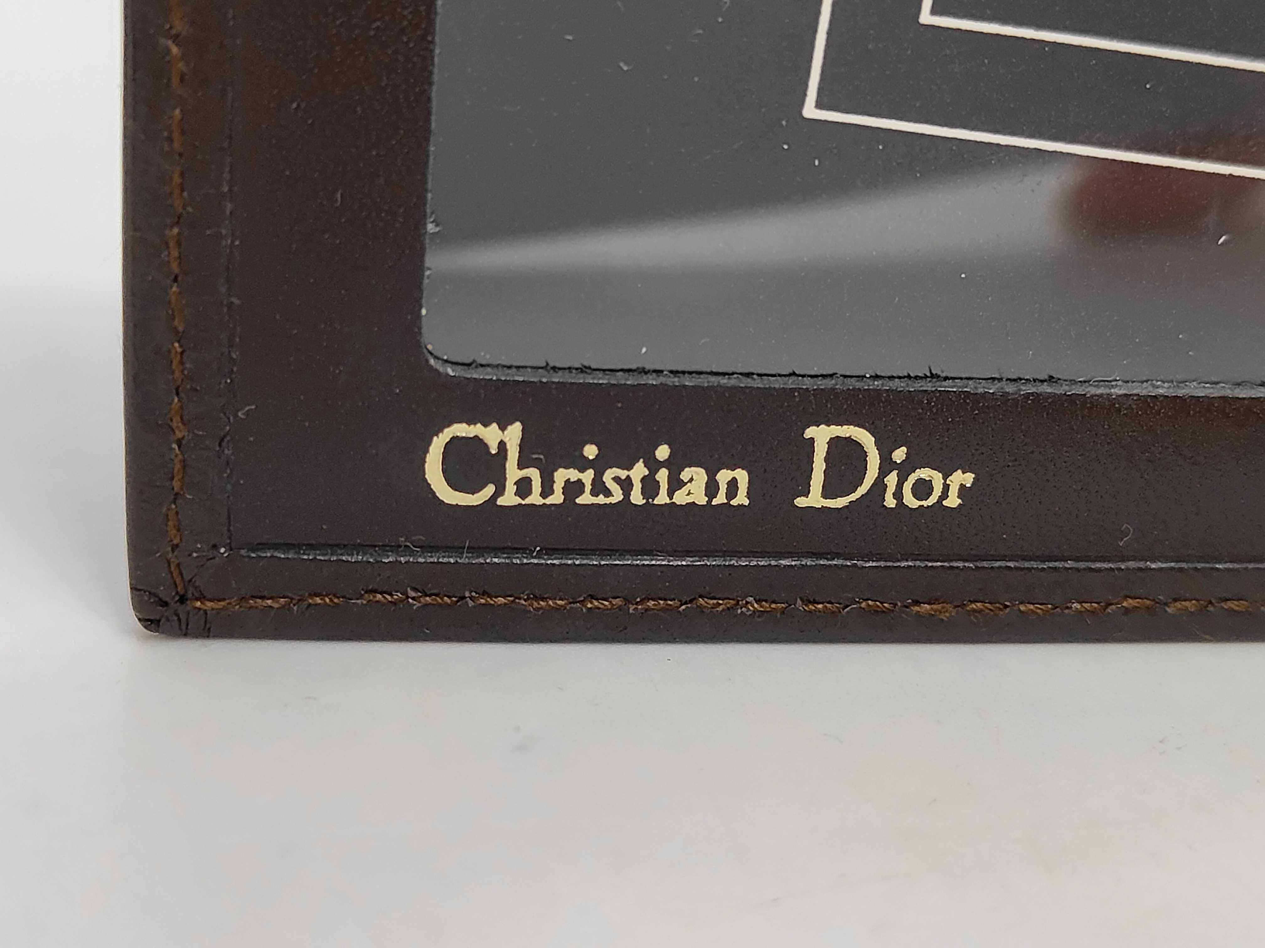 bi-fold wallet — view 5