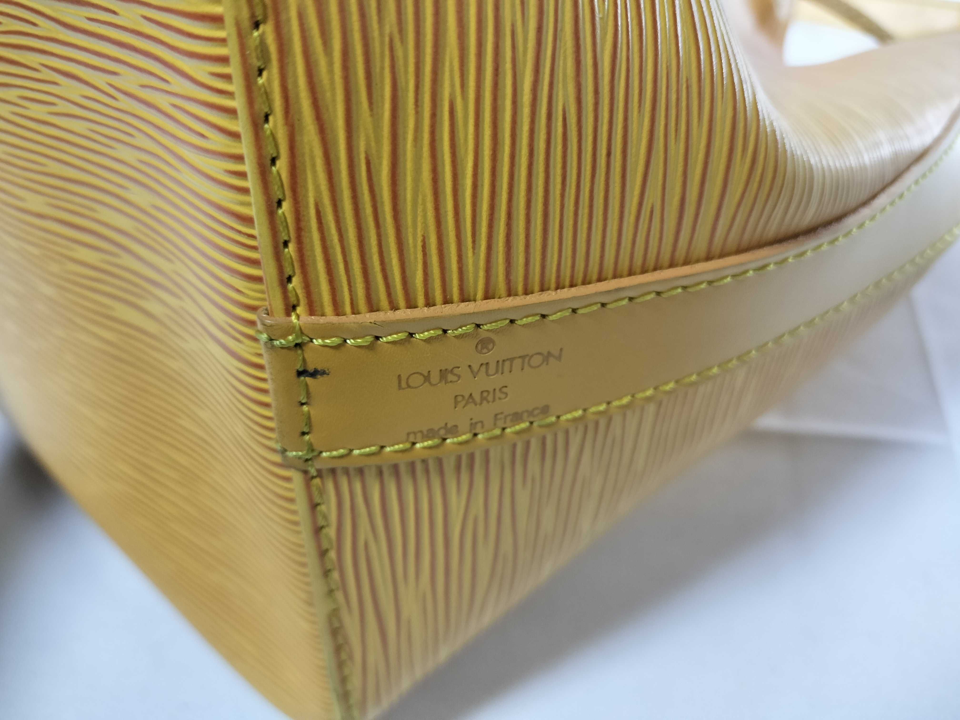 Epi Noe Yellow Shoulder Bag — view 8