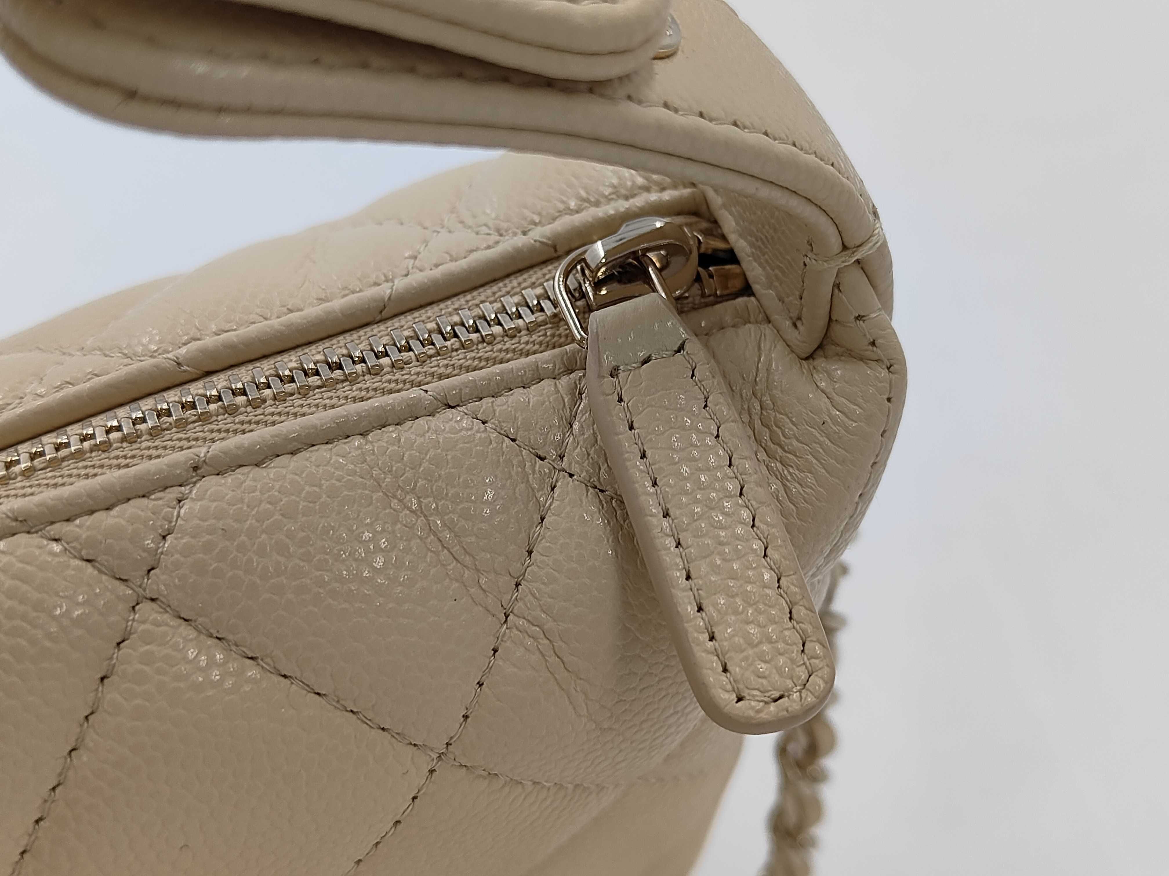 hobo chain shoulder bag — view 9