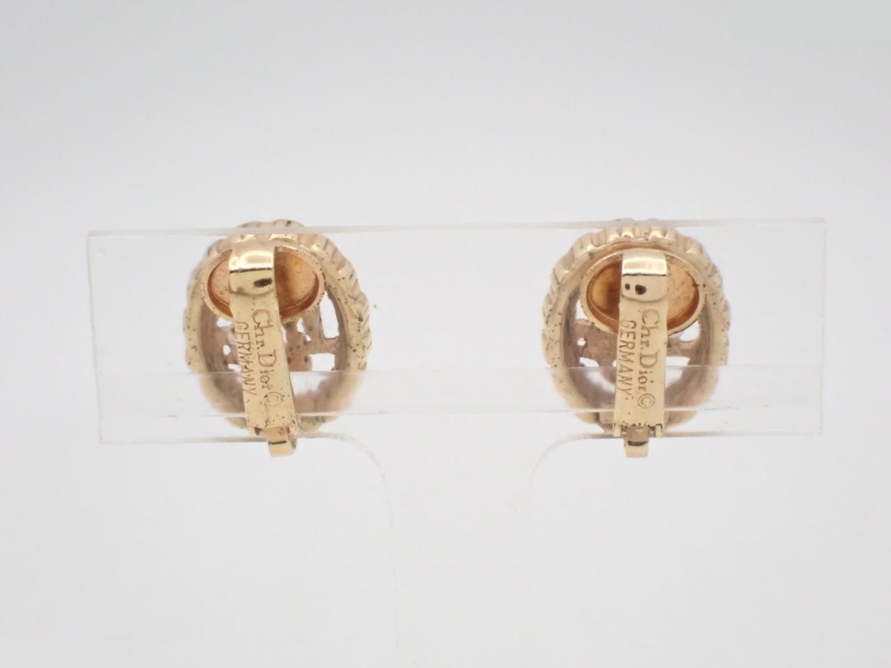 earrings — view 2