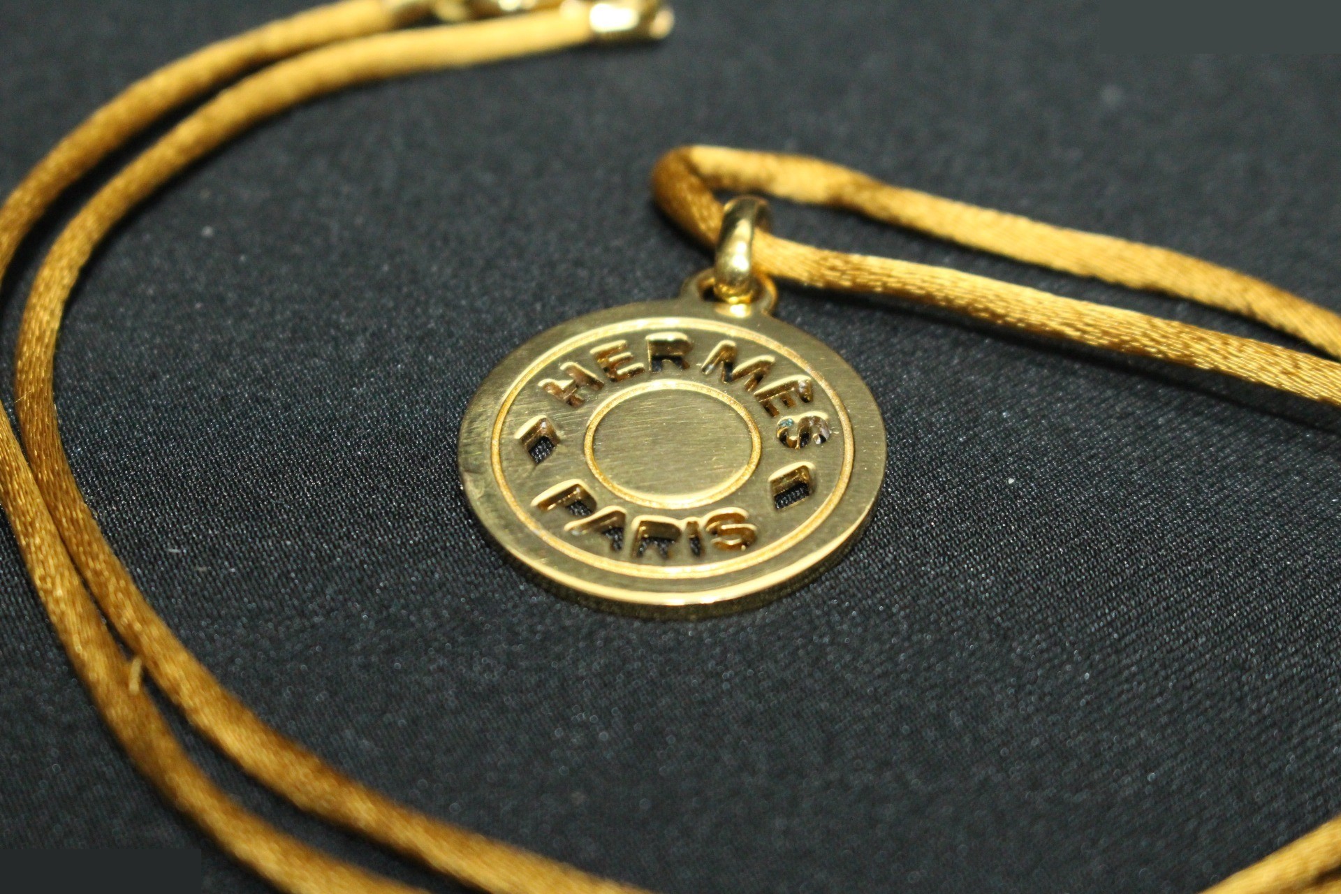 Serie Silk Cord Necklace, Gold, Cord approx. 48cm — view 2