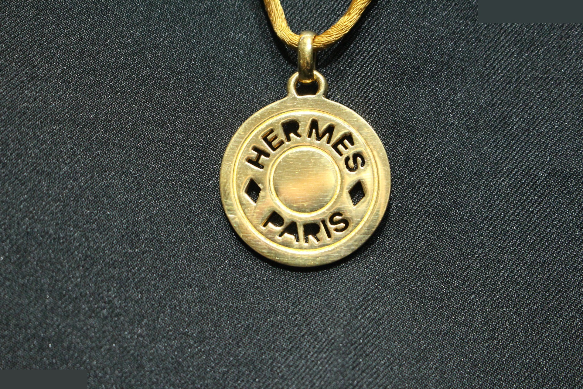 Serie Silk Cord Necklace, Gold, Cord approx. 48cm — view 4