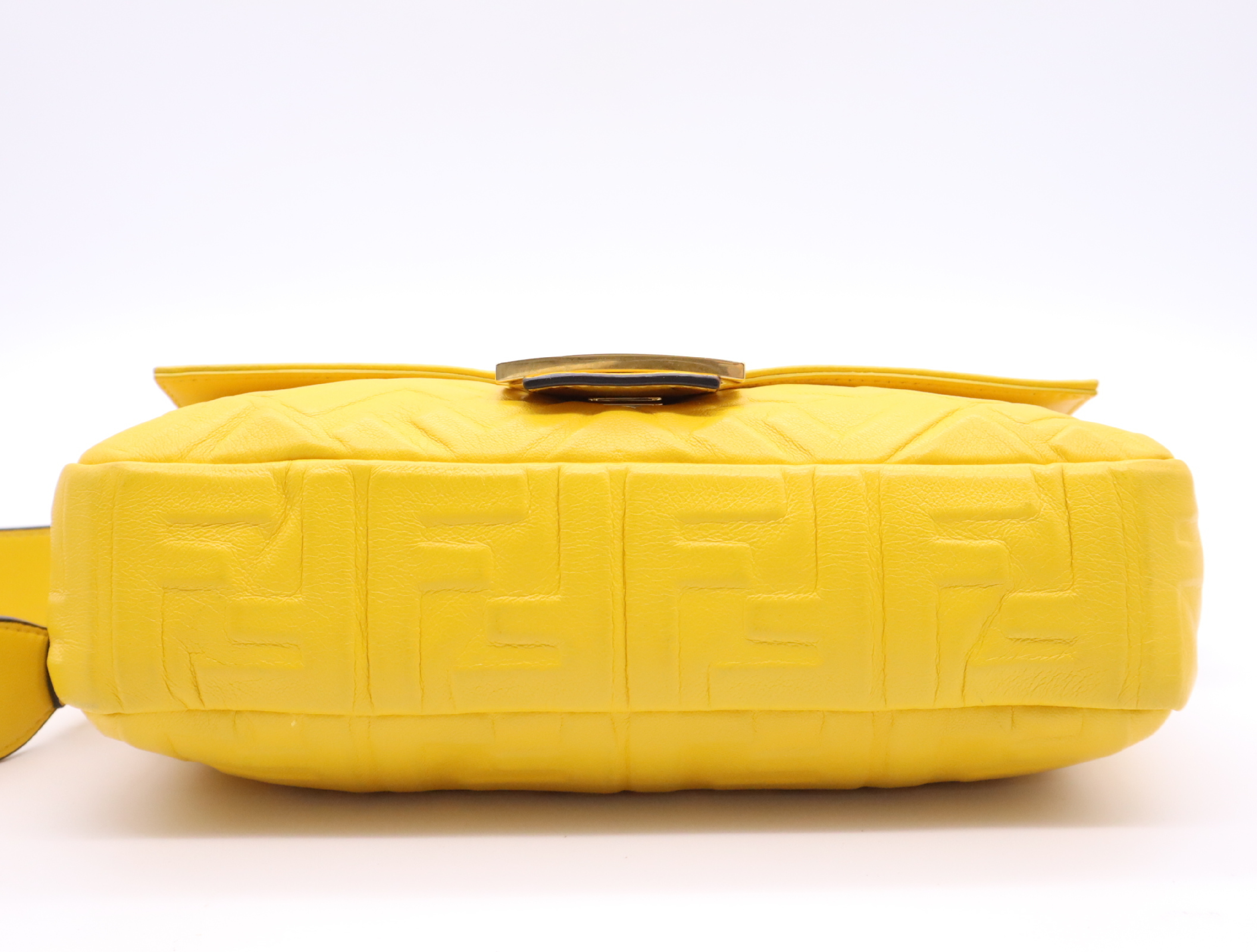 8BR600 Leather Zucca Mamma Bucket 2-way Handbag, Yellow, with Shoulder Strap and Dust Bag. — view 4