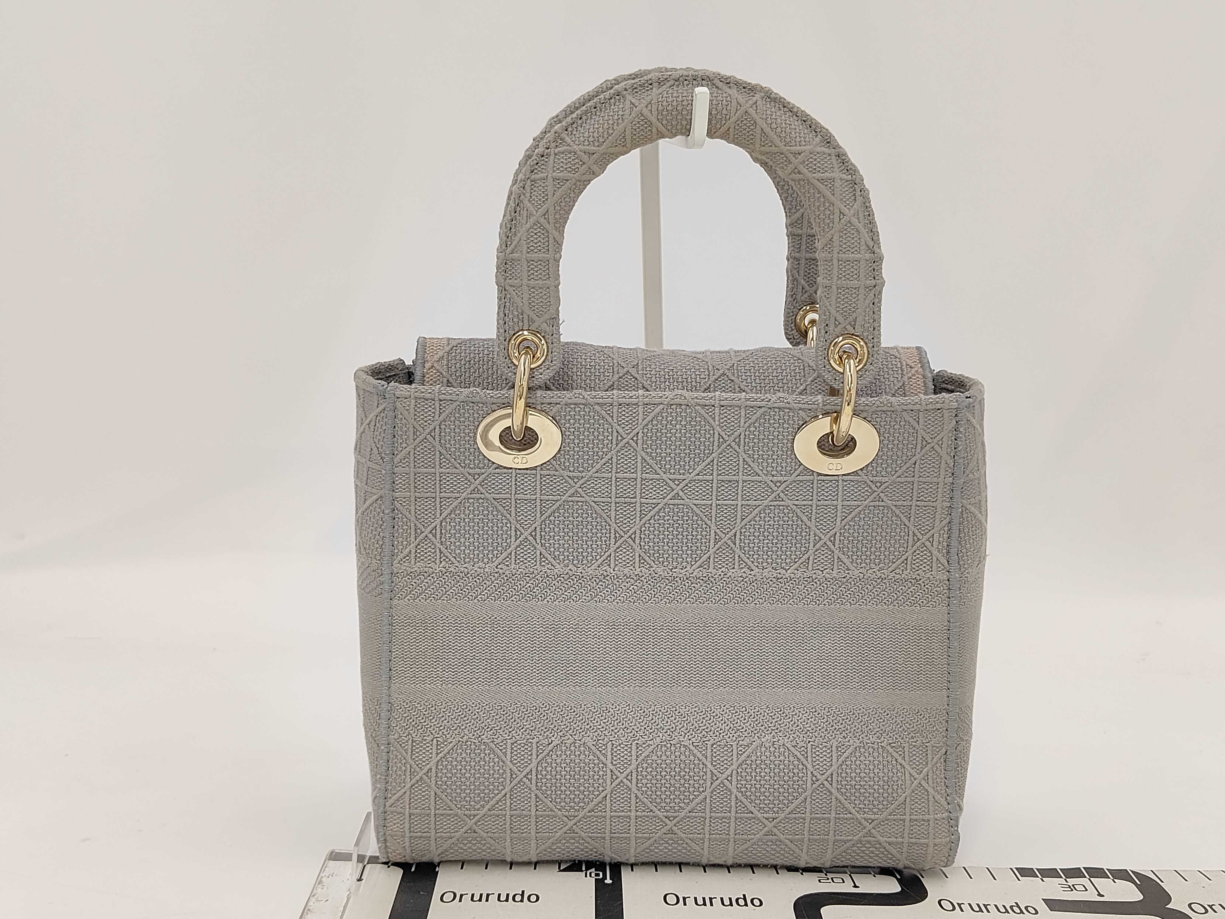 Cannage Lady D Light Medium Lady Dior 2-way Handbag — view 2