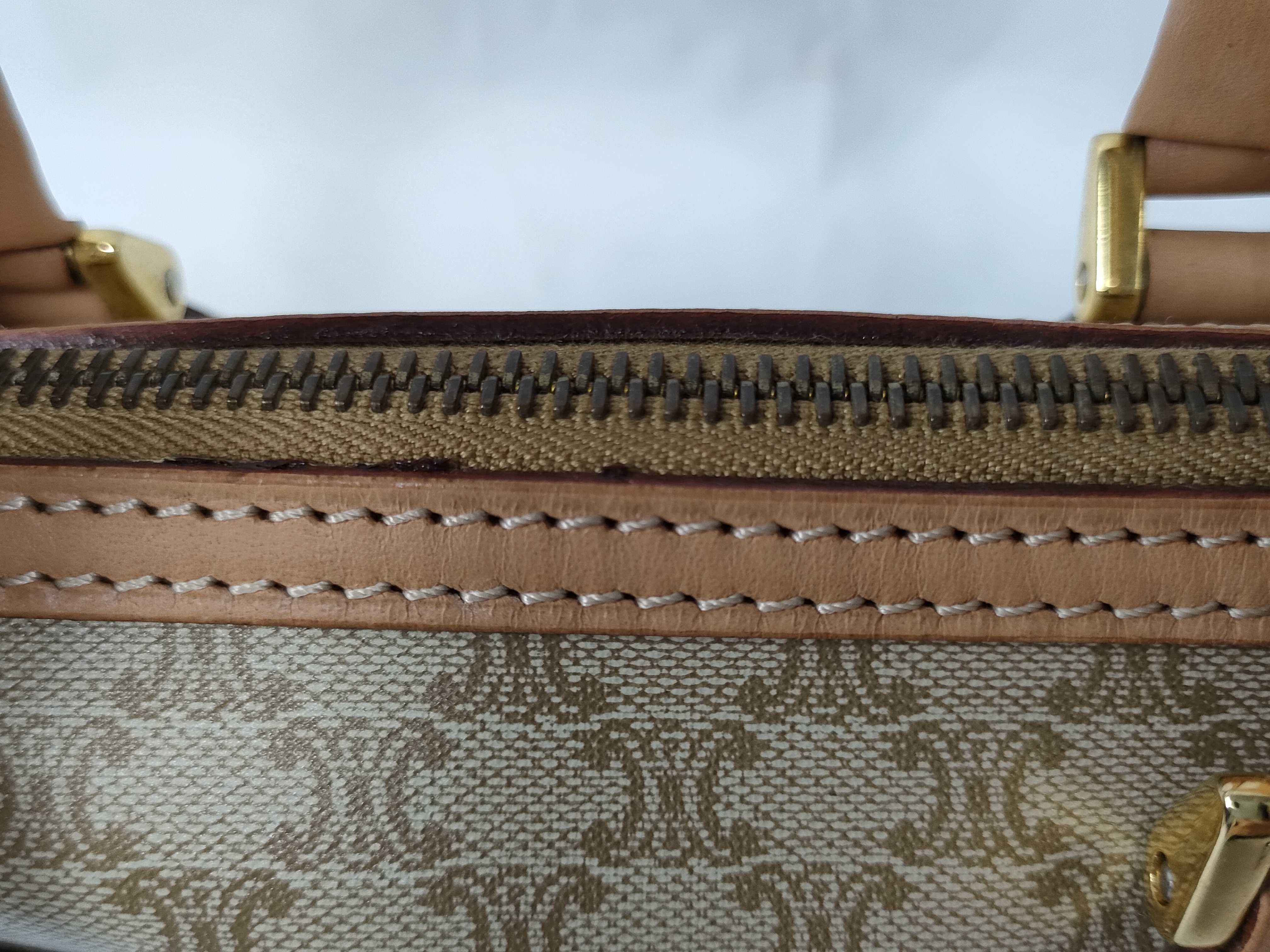 2-way bag / PVC handbag — view 4