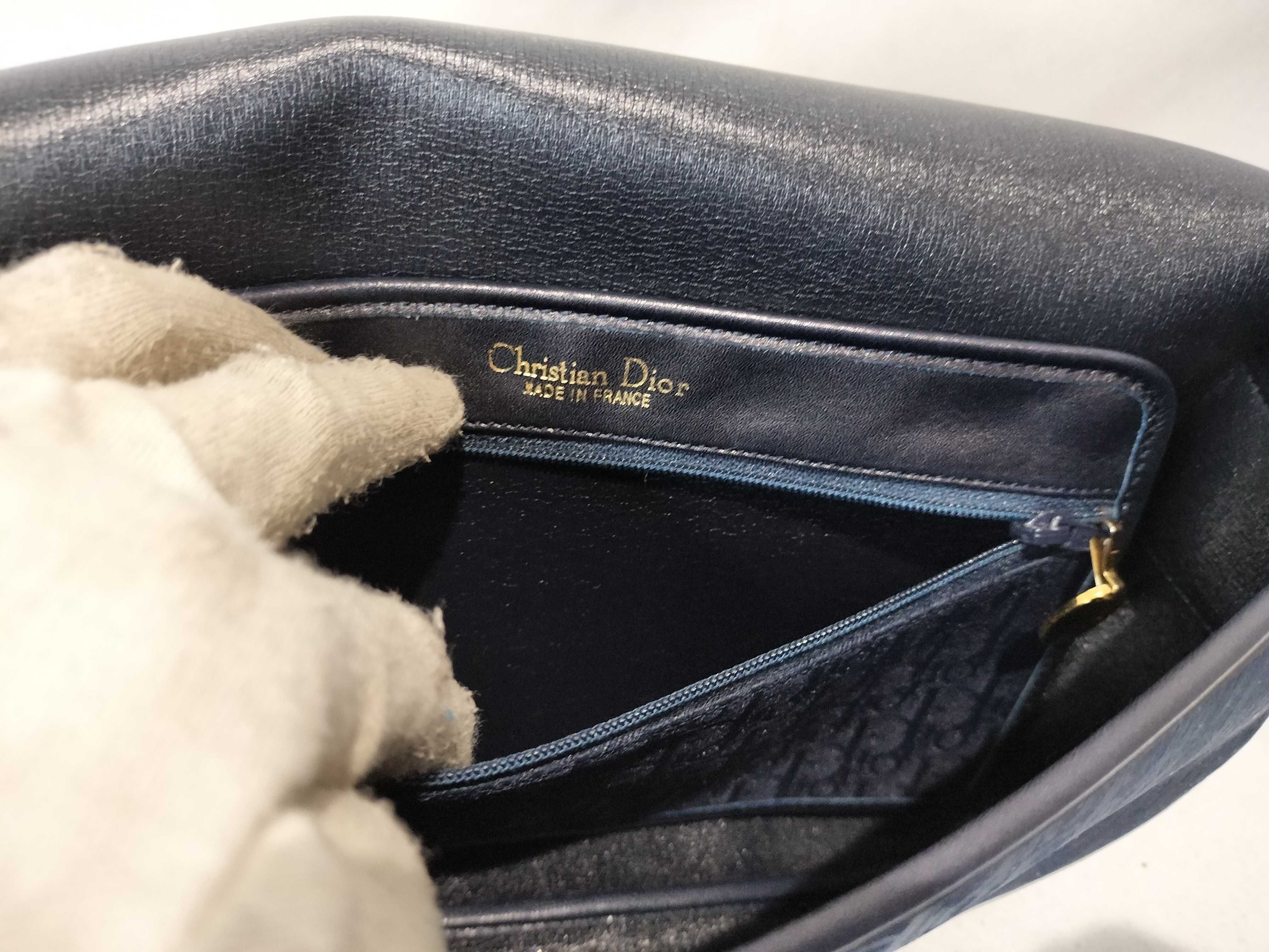 Trotter Canvas Shoulder Bag — view 11