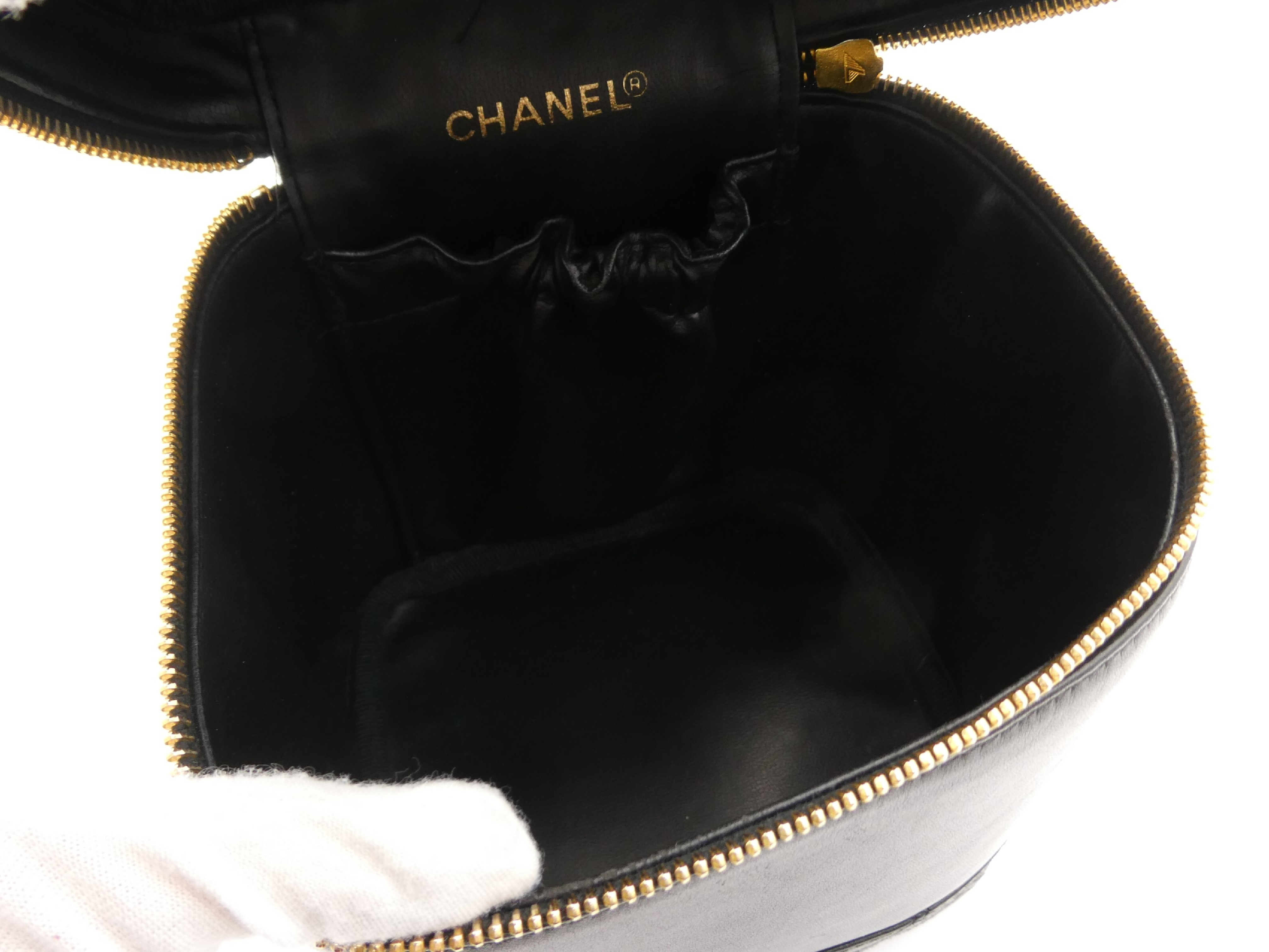 Bicolore Leather Vanity Bag — view 7