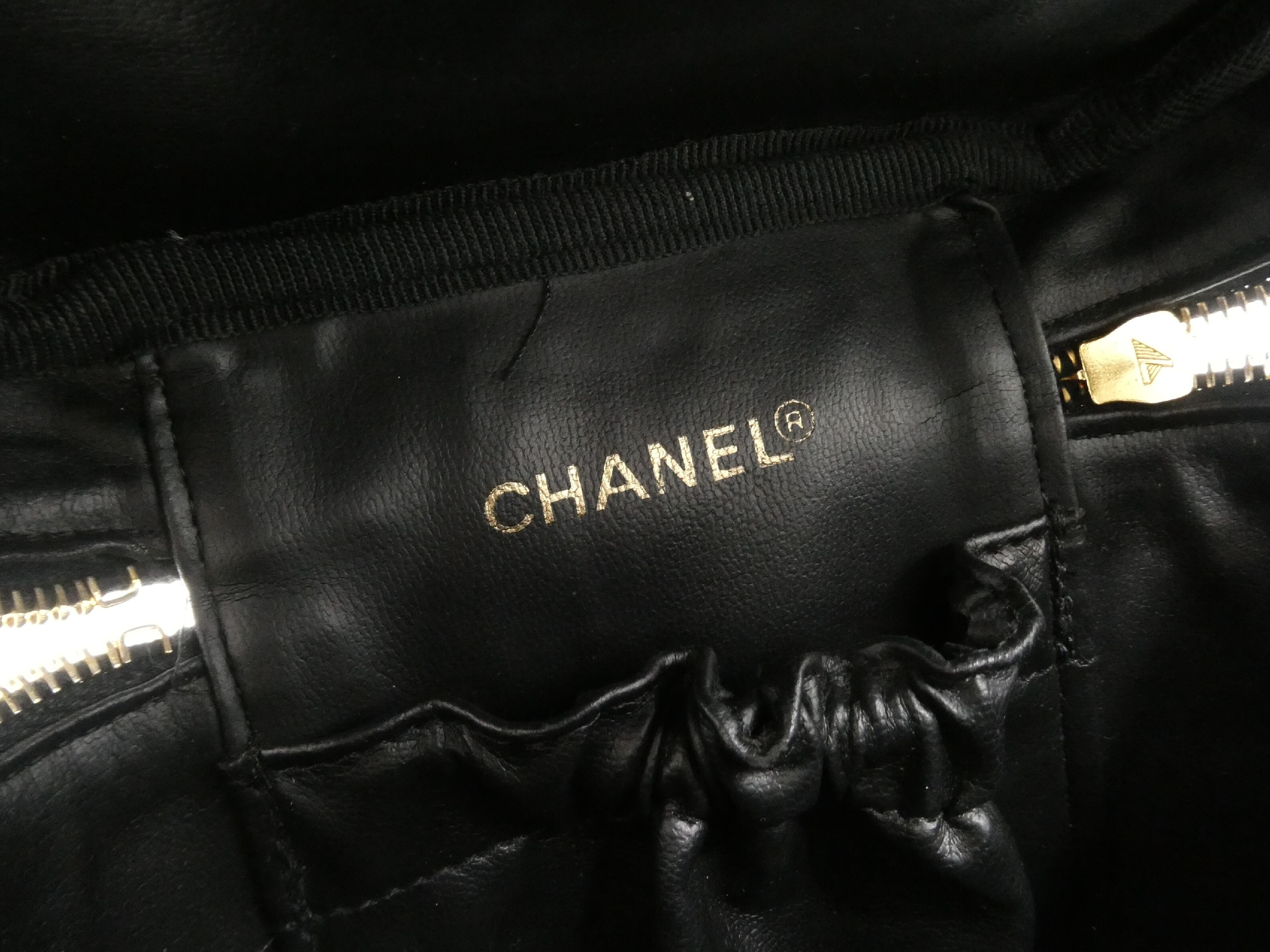 Bicolore Leather Vanity Bag — view 8