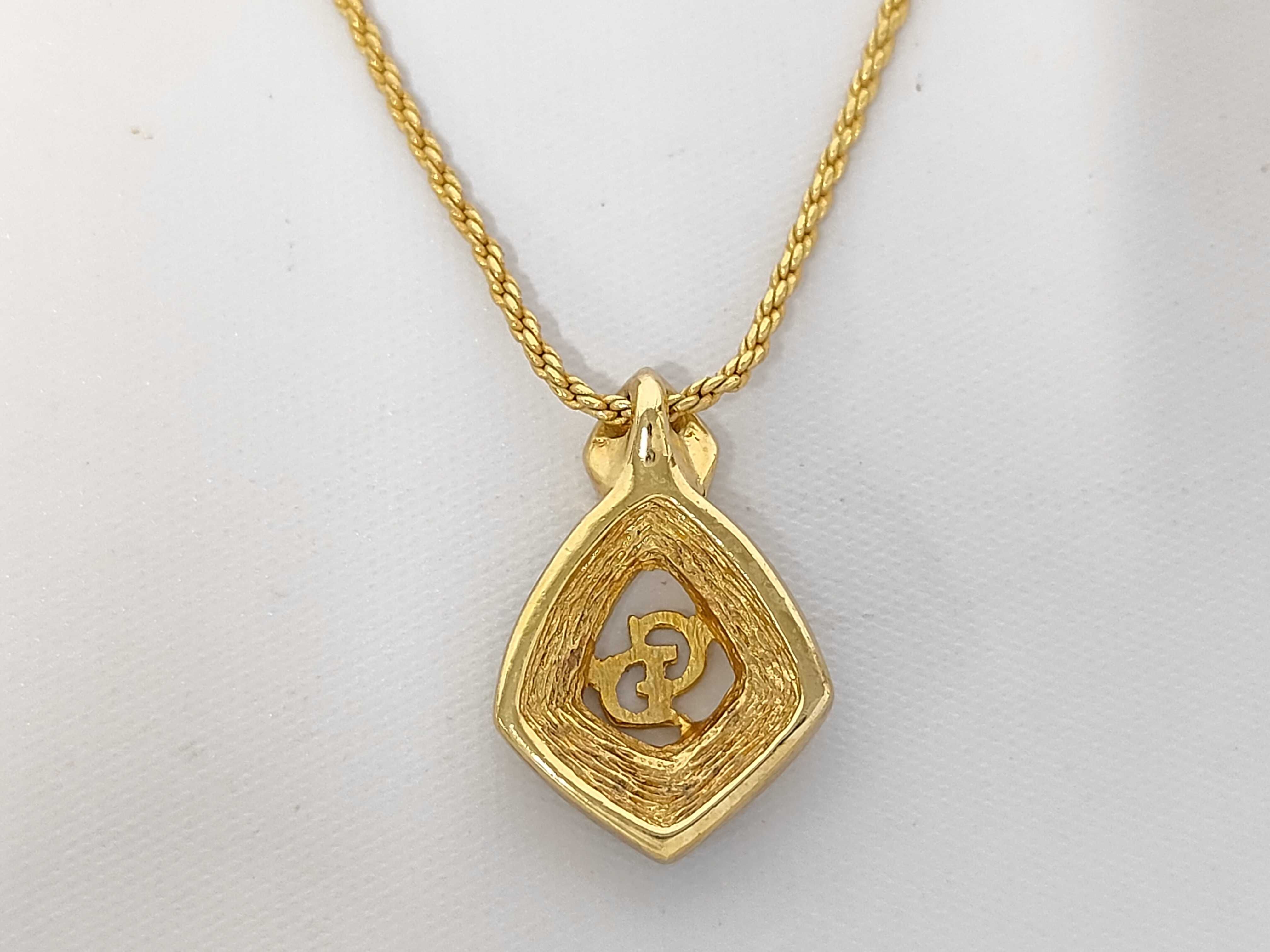 Christian / Necklace / GP Necklace — view 2