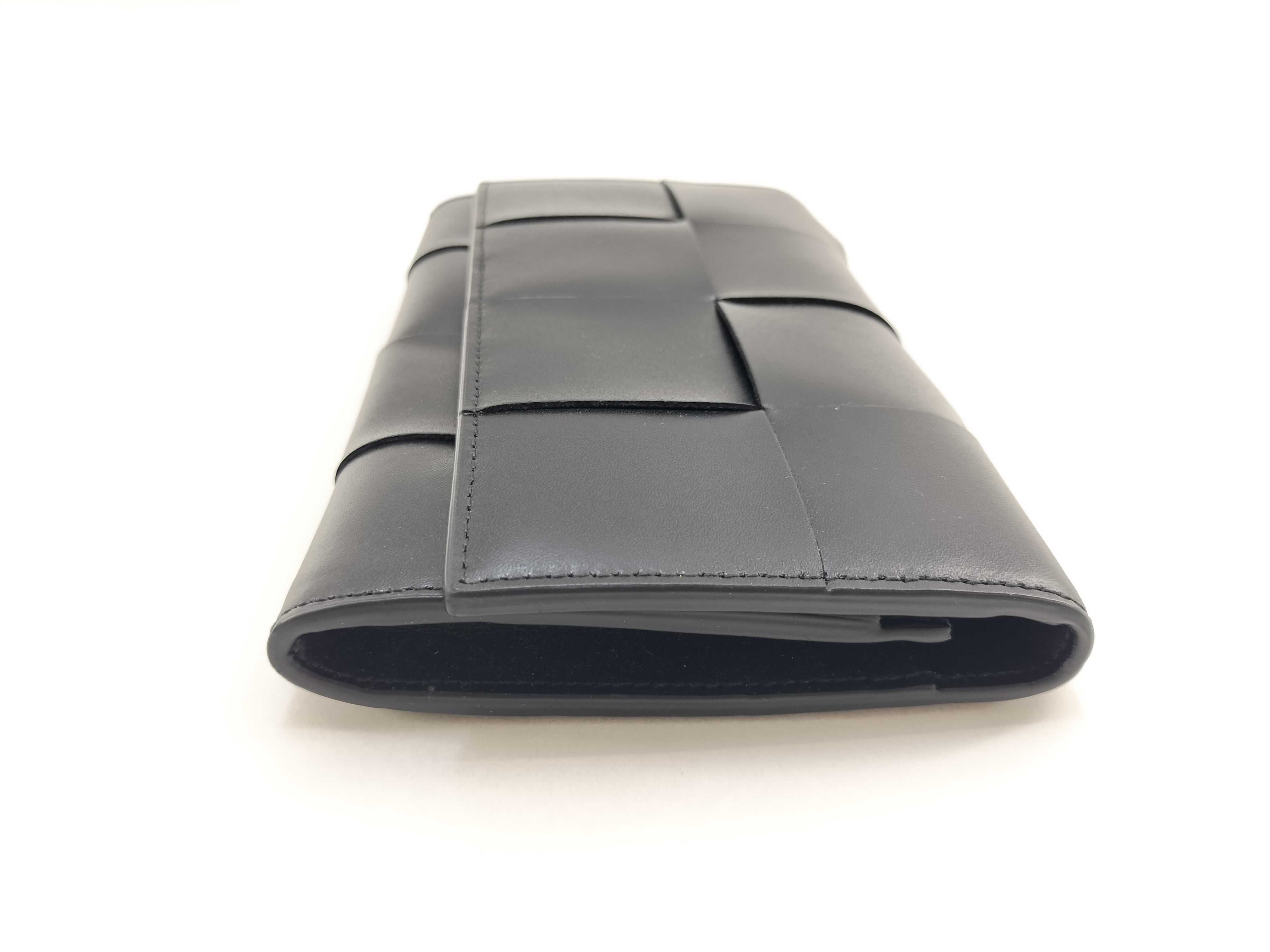 Maxi Intrecciato Black Leather Billfold — view 3