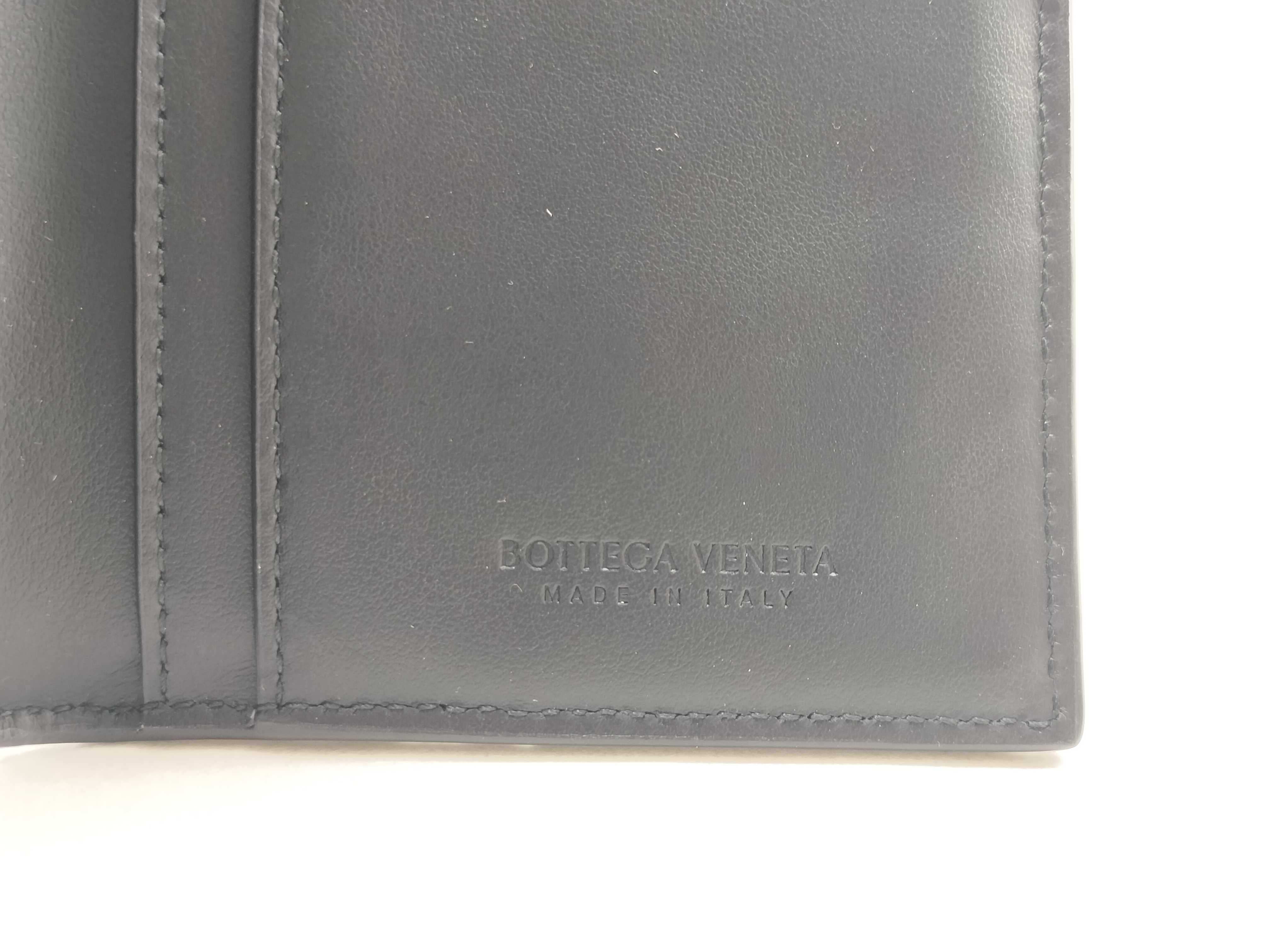 Maxi Intrecciato Black Leather Billfold — view 10