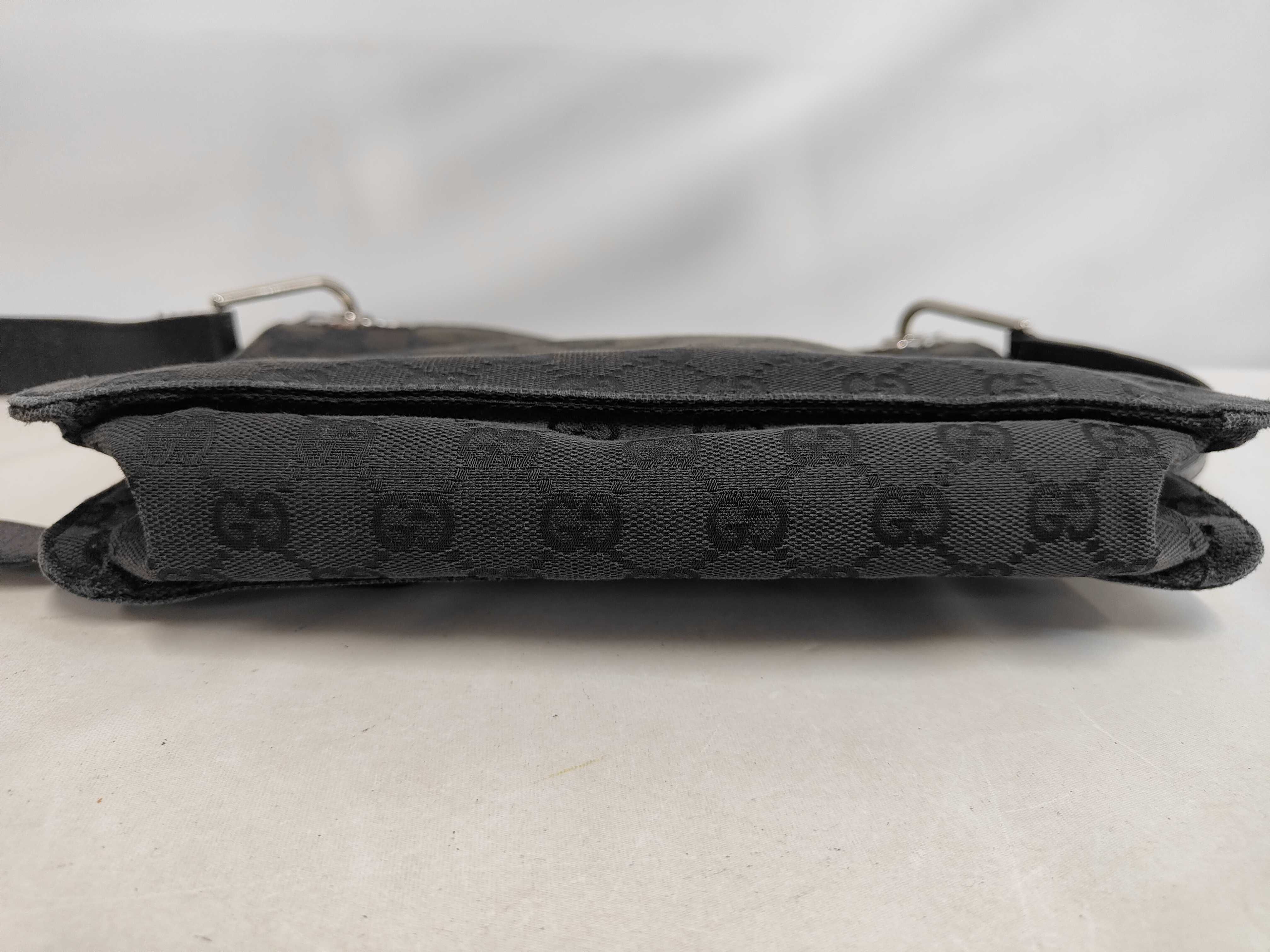 Shoulder bag — view 4
