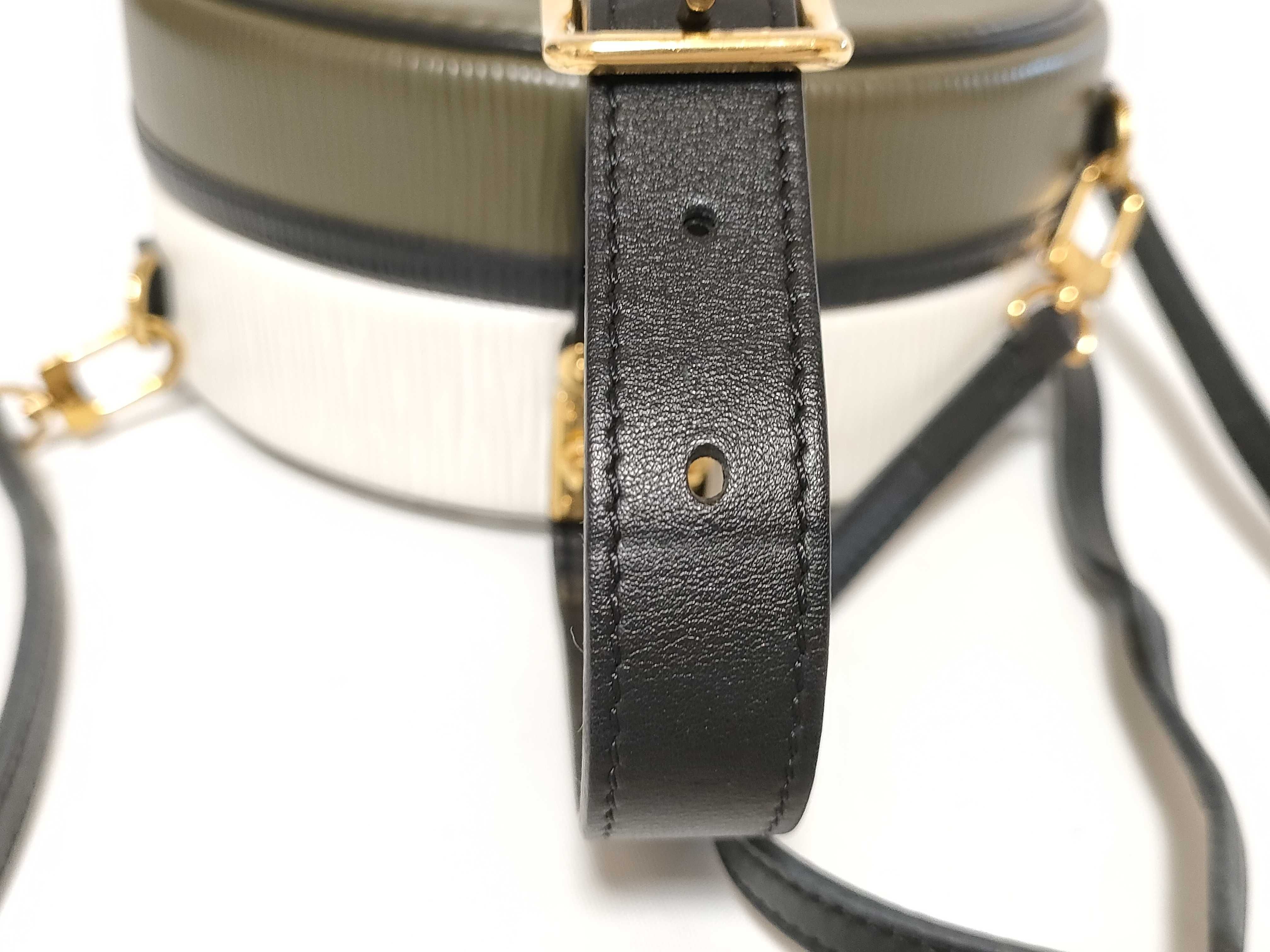 Epi Boite Chapeau R96001 PL3128 RFID detected handbag — view 4