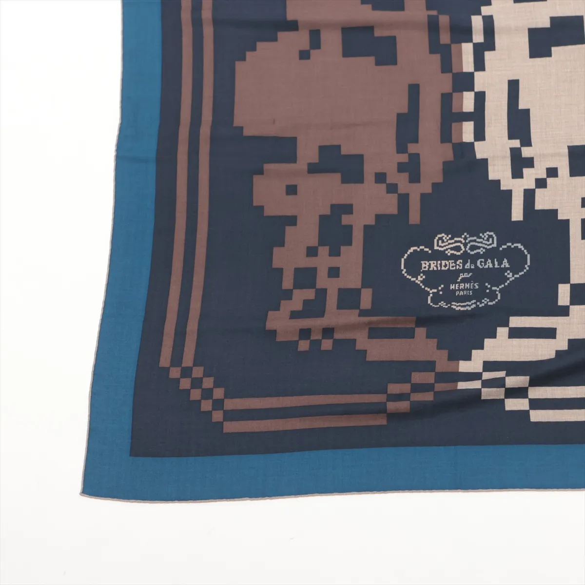 Carre H100 BRIDES DE GALA PIXEL scarf, cashmere x silk, navy. Shows signs of wear, including snags, — view 5
