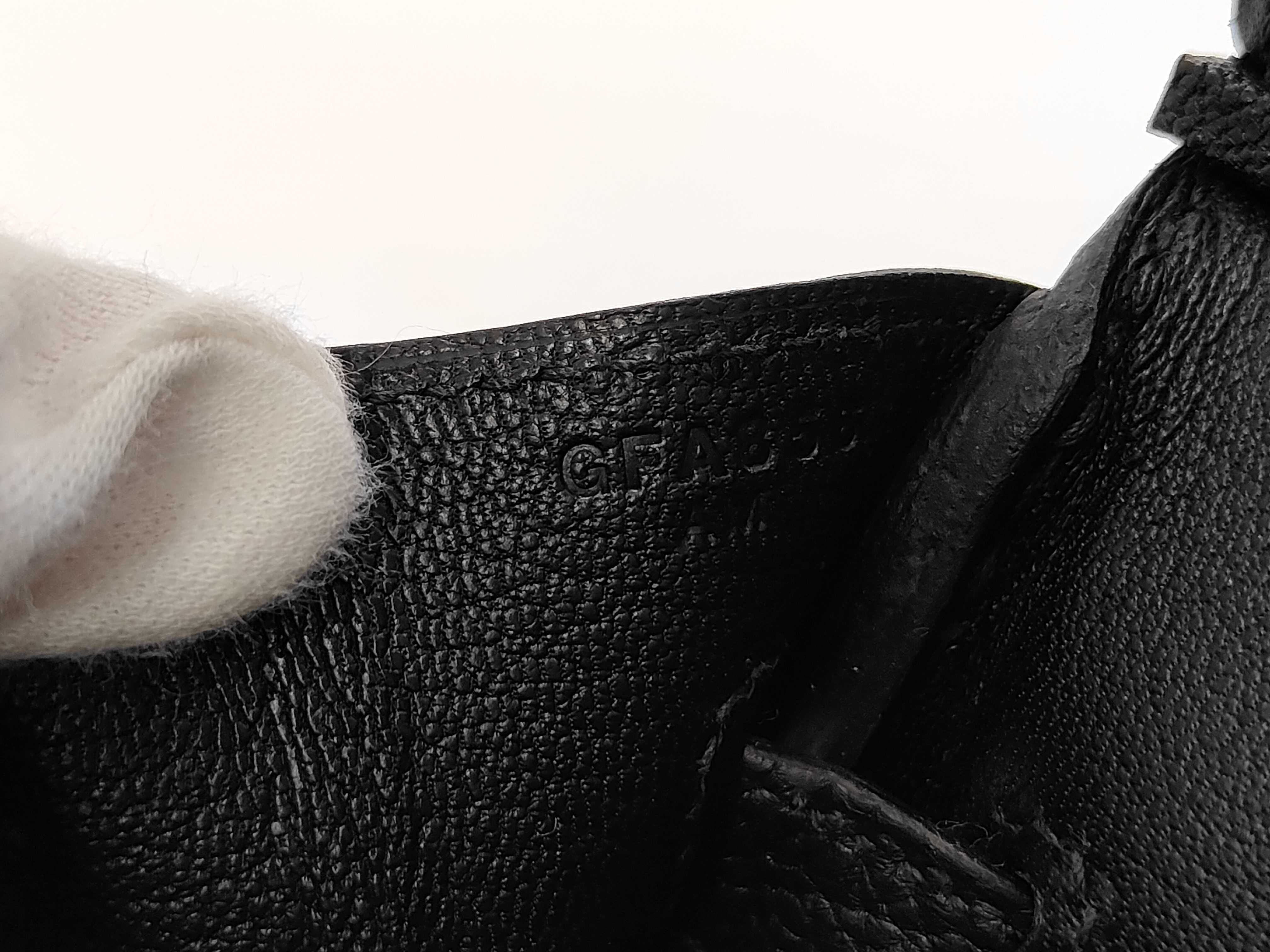 Birkin 30 Black Togo Leather, Silver Hardware, G Stamp Handbag — view 12