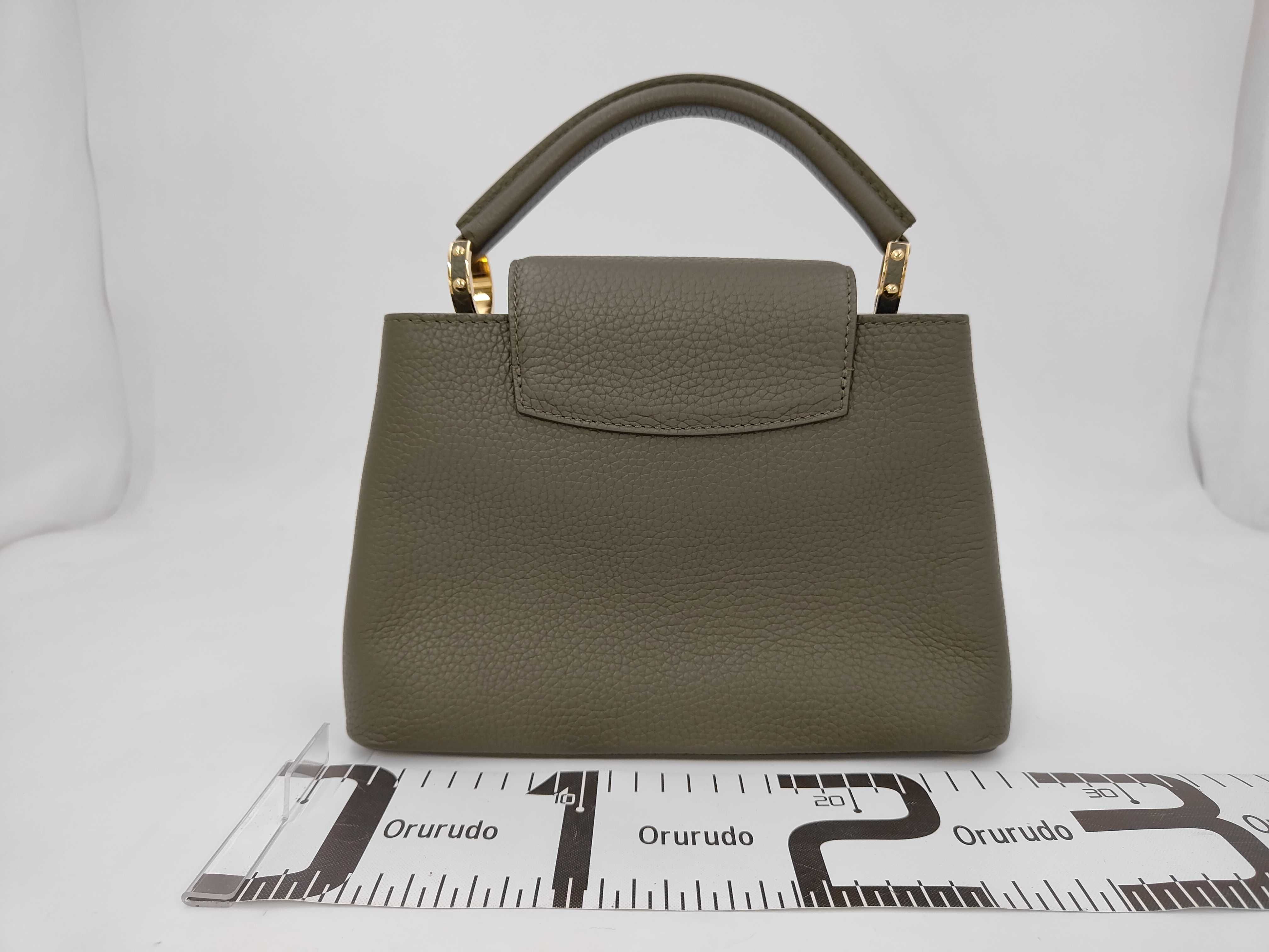 Taurillon Capucines BB M51791 Handbag — view 2