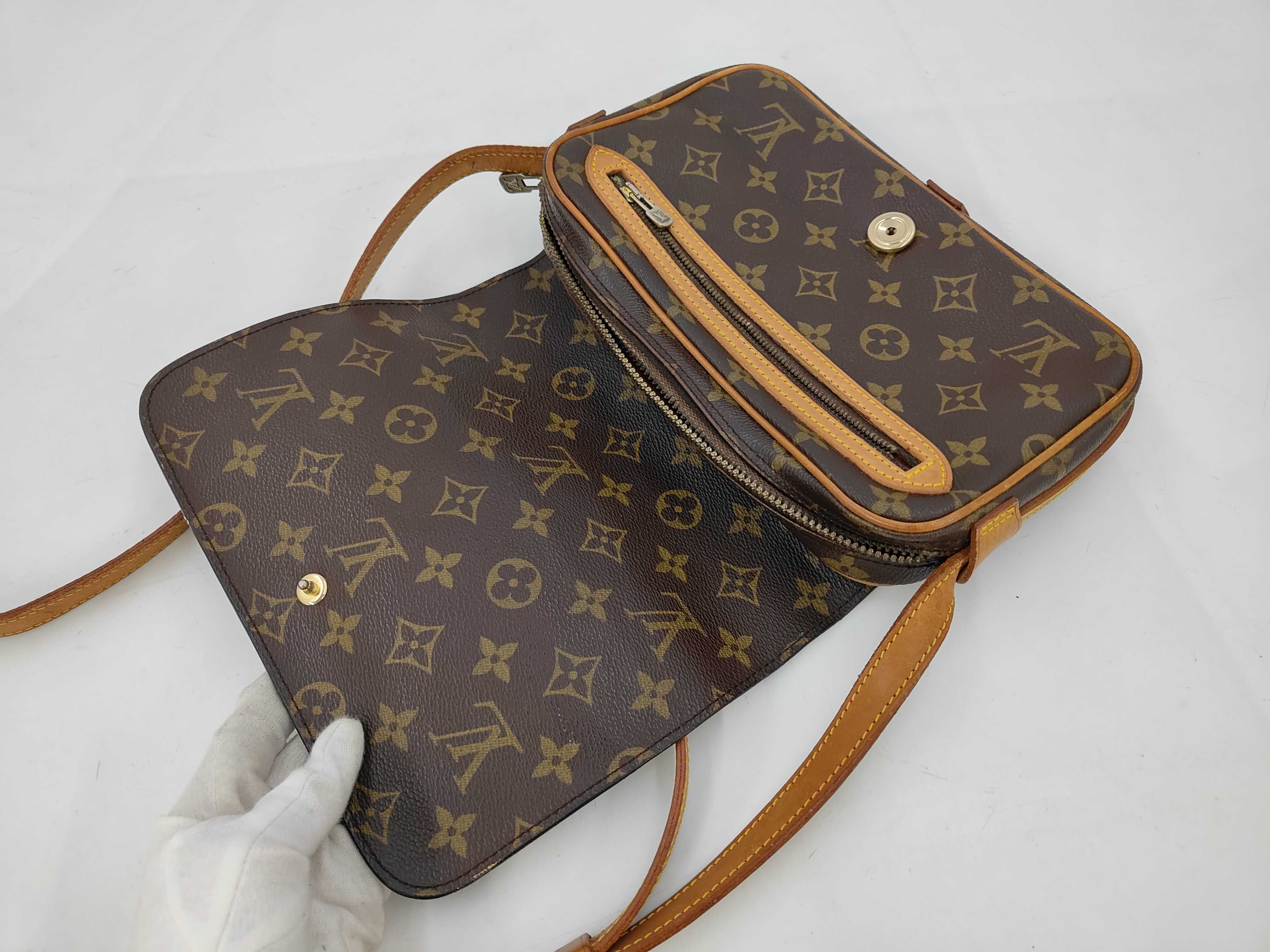Saint Germain 24 Shoulder Bag — view 8