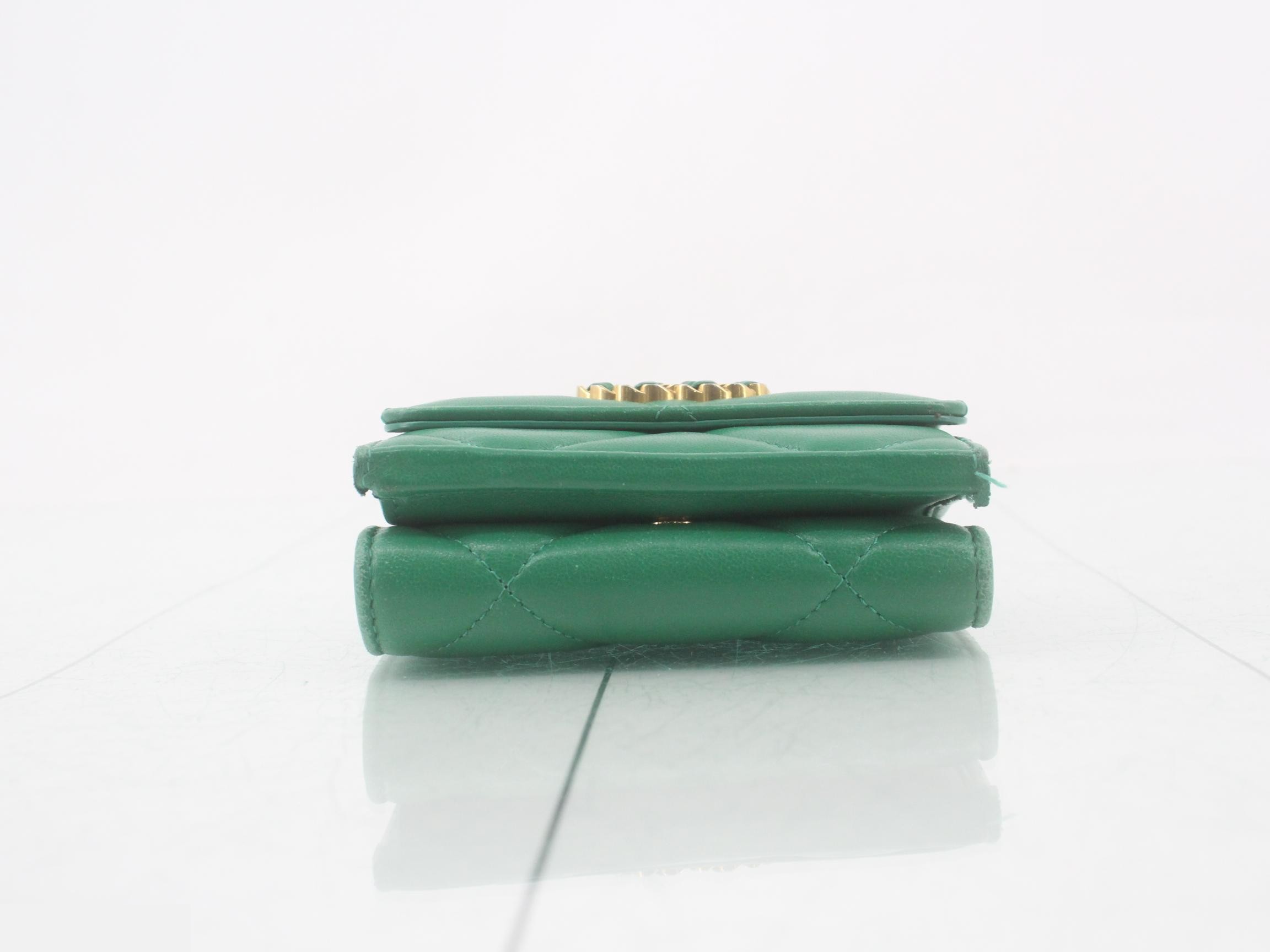 Matelassé 19 Tri-fold Wallet (Random Selection) — view 3