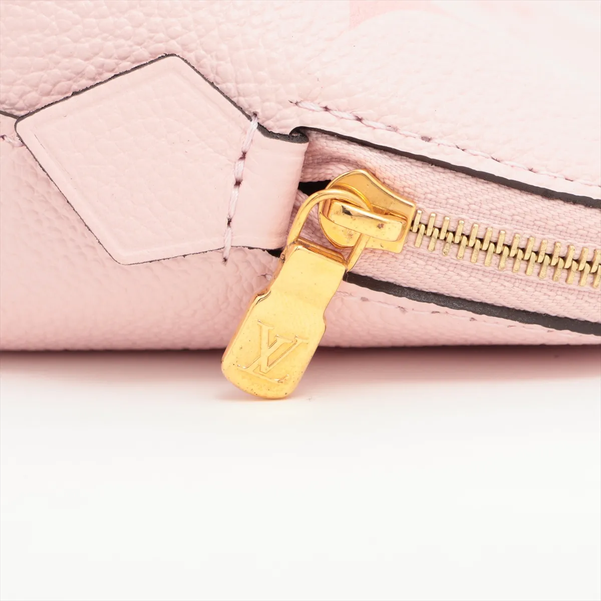 Monogram Empreinte Cosmetic Pochette M80502 Pink Pouch (RFID detected) — view 6