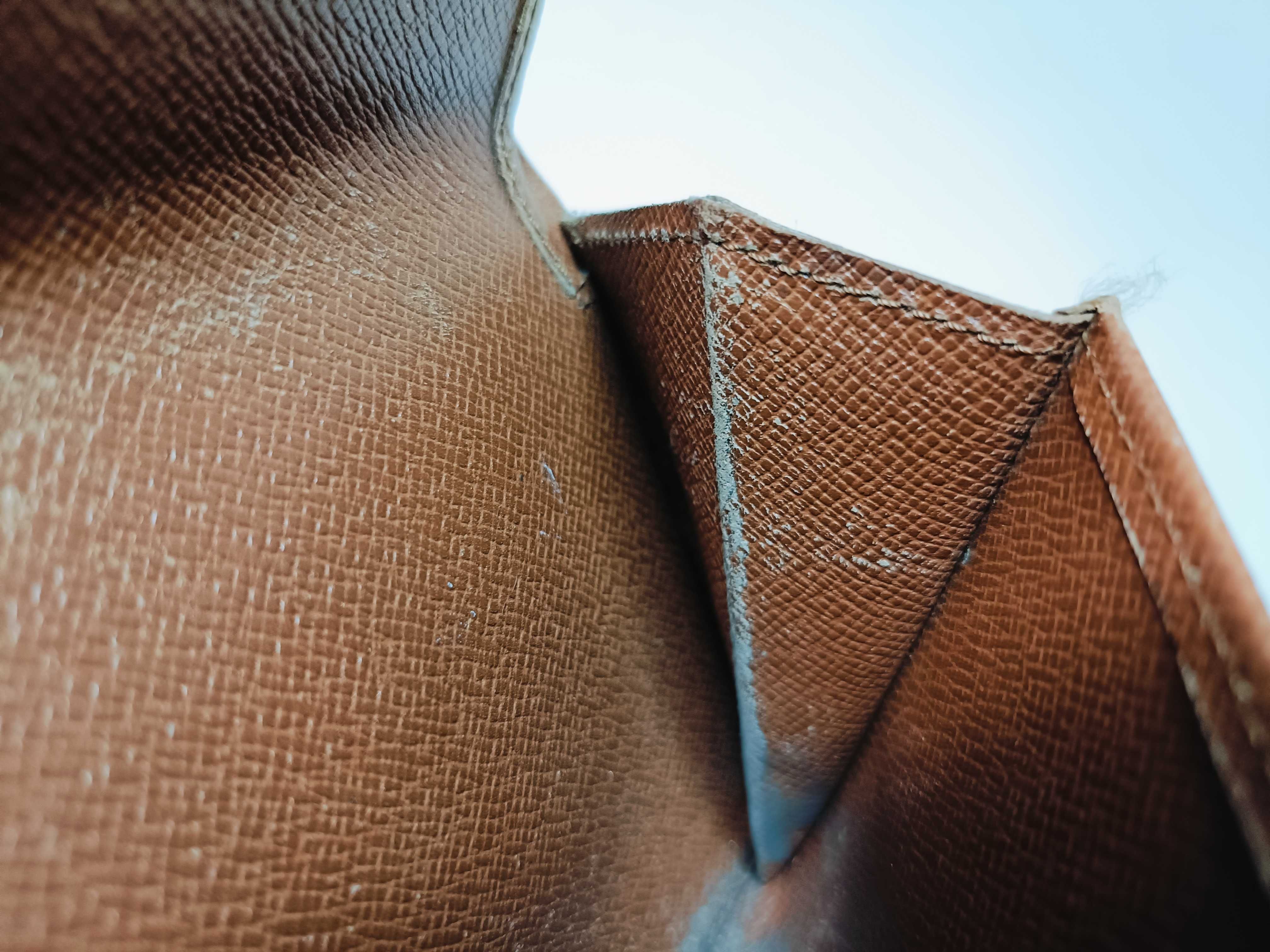 Monogram Portefeuille Sarah Wallet — view 10