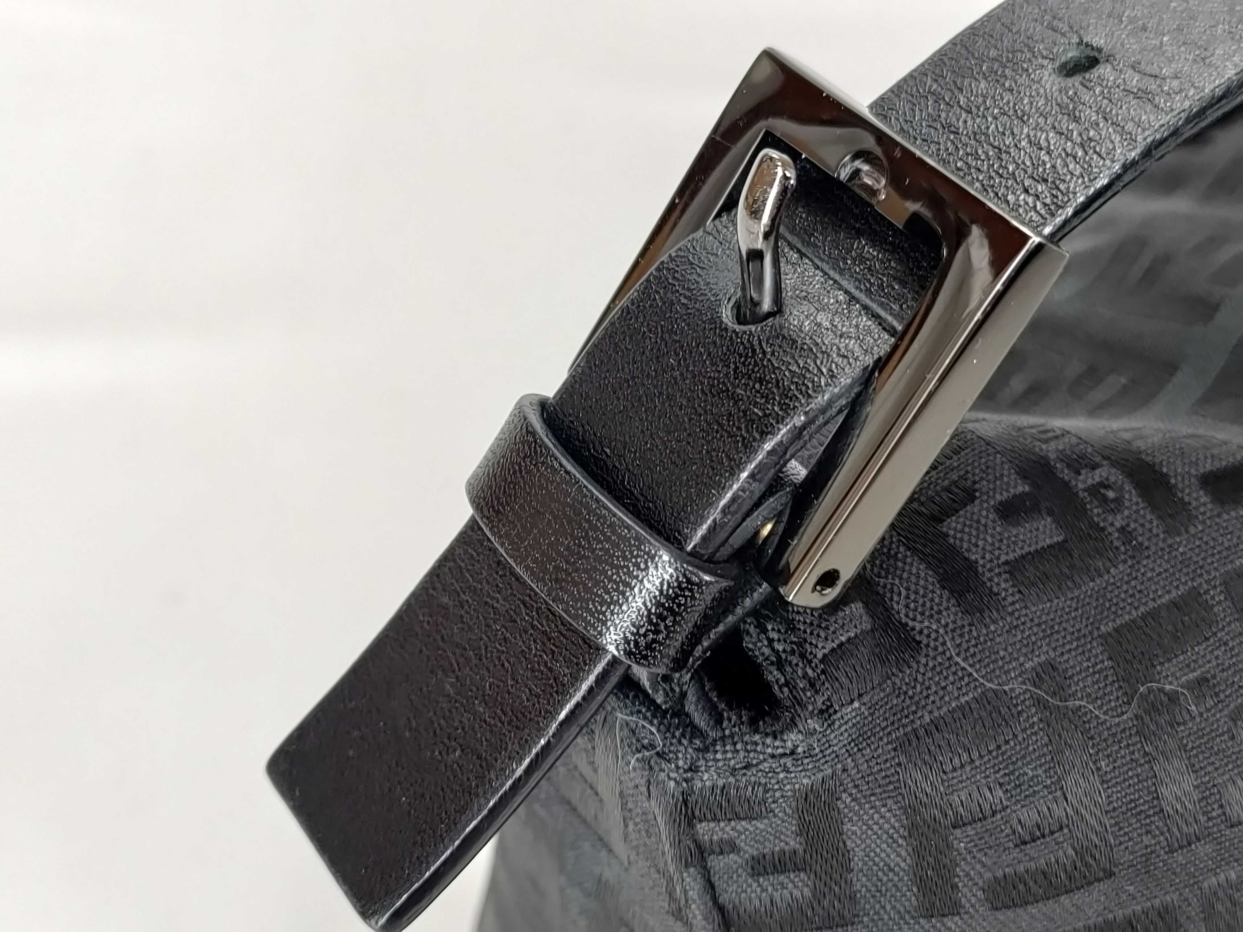 Zucca pattern Fendi Zucchino Mamma Bucket Canvas x Leather Shoulder Bag Black 8BR003 Shoulder Bag — view 5