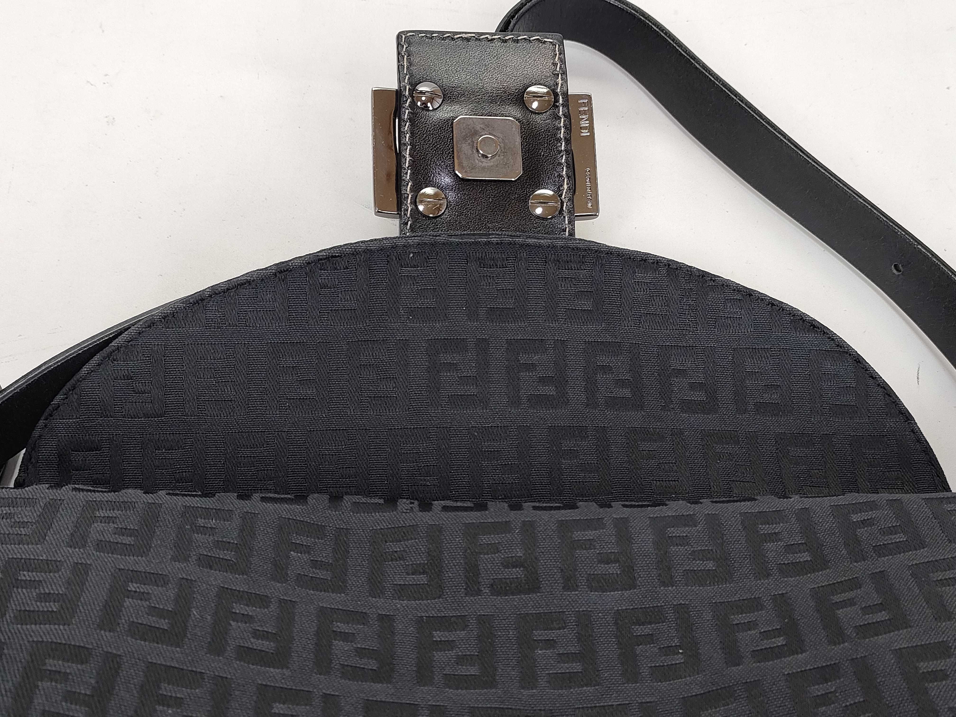 Zucca pattern Fendi Zucchino Mamma Bucket Canvas x Leather Shoulder Bag Black 8BR003 Shoulder Bag — view 8