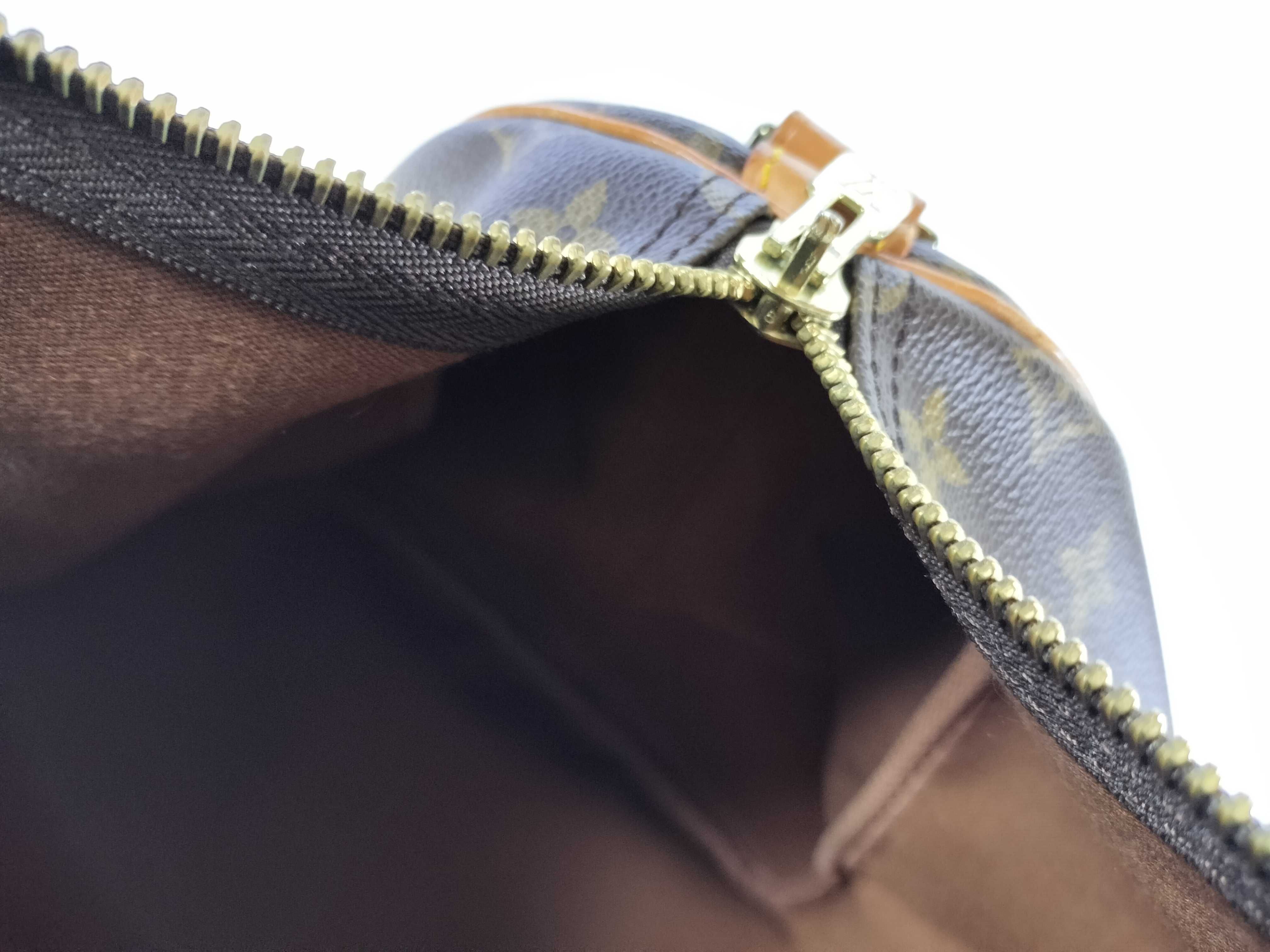 Monogram Keepall Bandoulière Boston Bag — view 9
