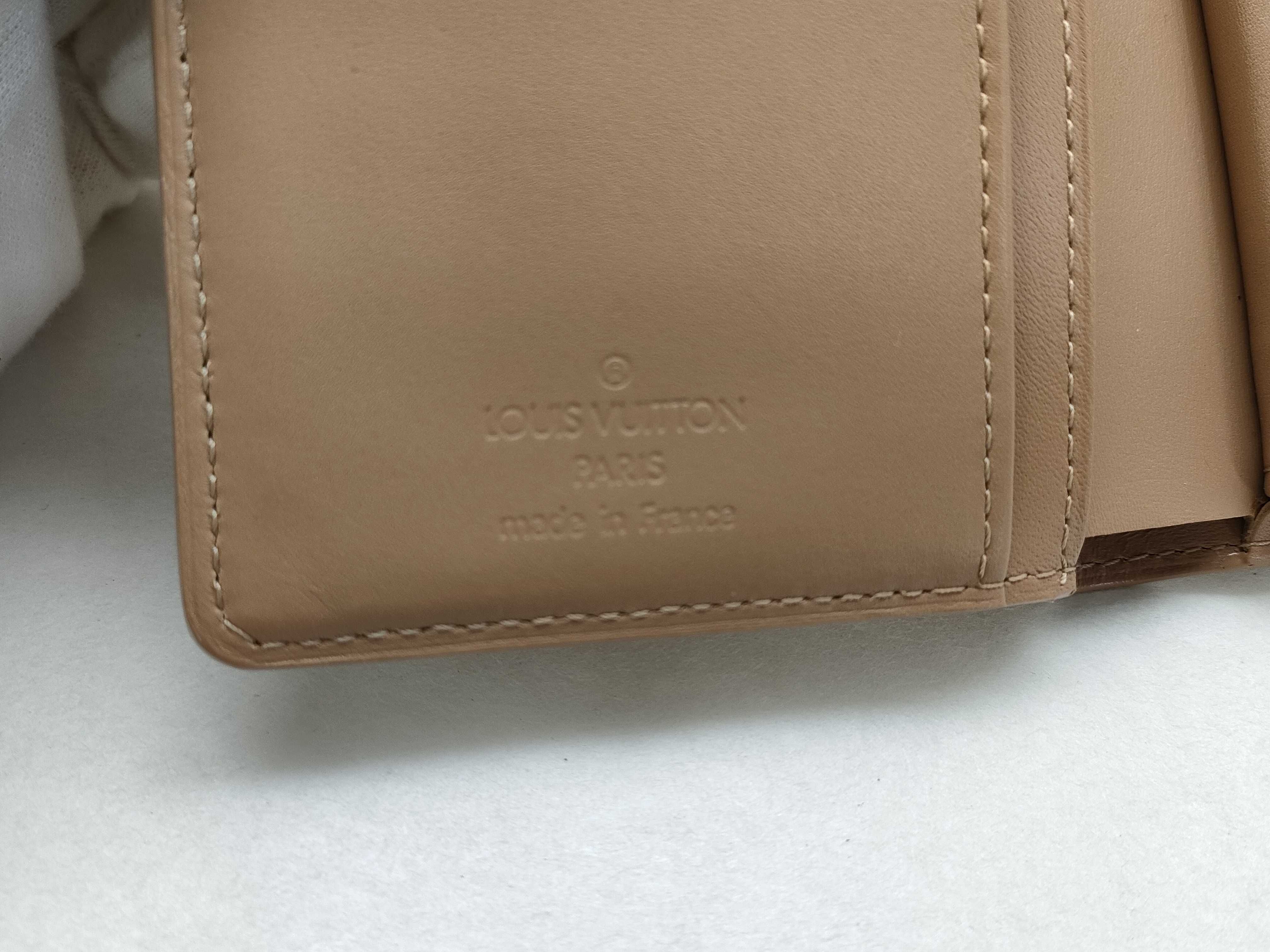 Vernis Louis Vuitton Monogram Vernis Portemonnaie Billet Viennois Noisette Beige M91361 Accessories: Dust bag Wallet — view 8