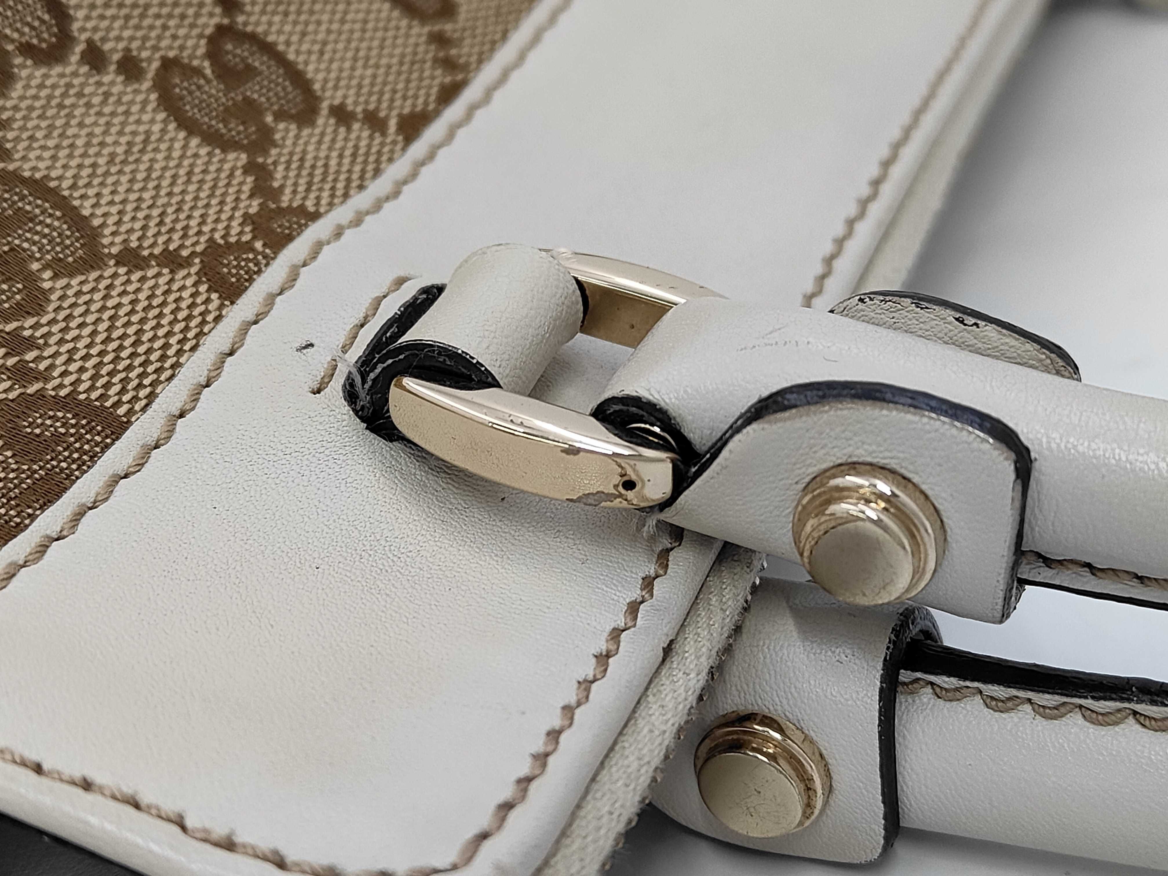 GG Canvas Gucci Abbey Handbag — view 5