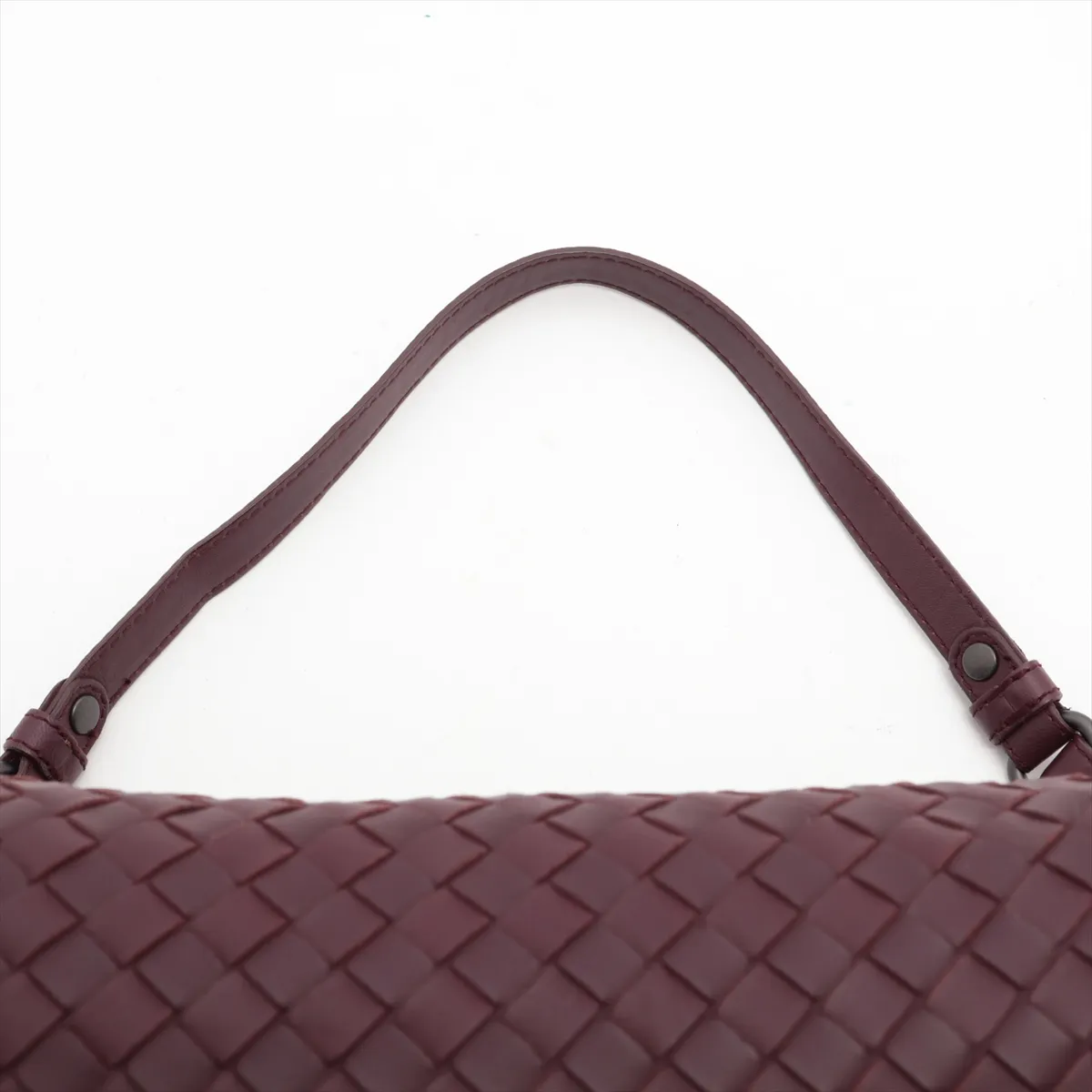 Intrecciato Leather Handbag Bordeaux — view 6