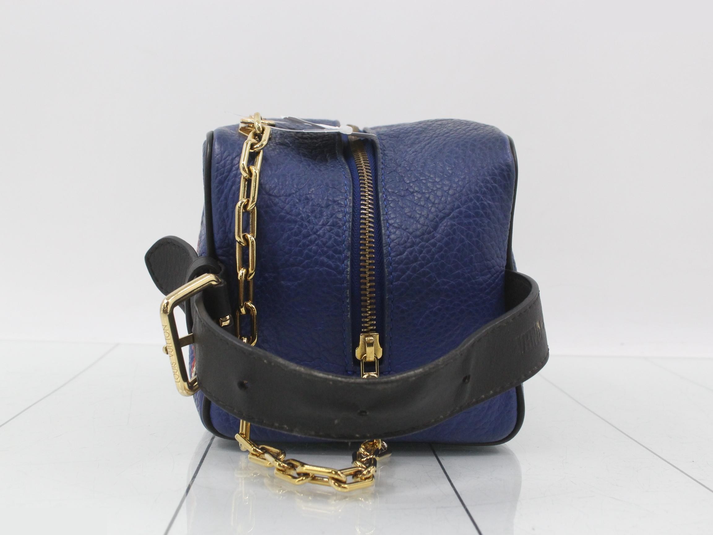 LV x NBA Cloakroom Dopp Kit Handbag — view 3