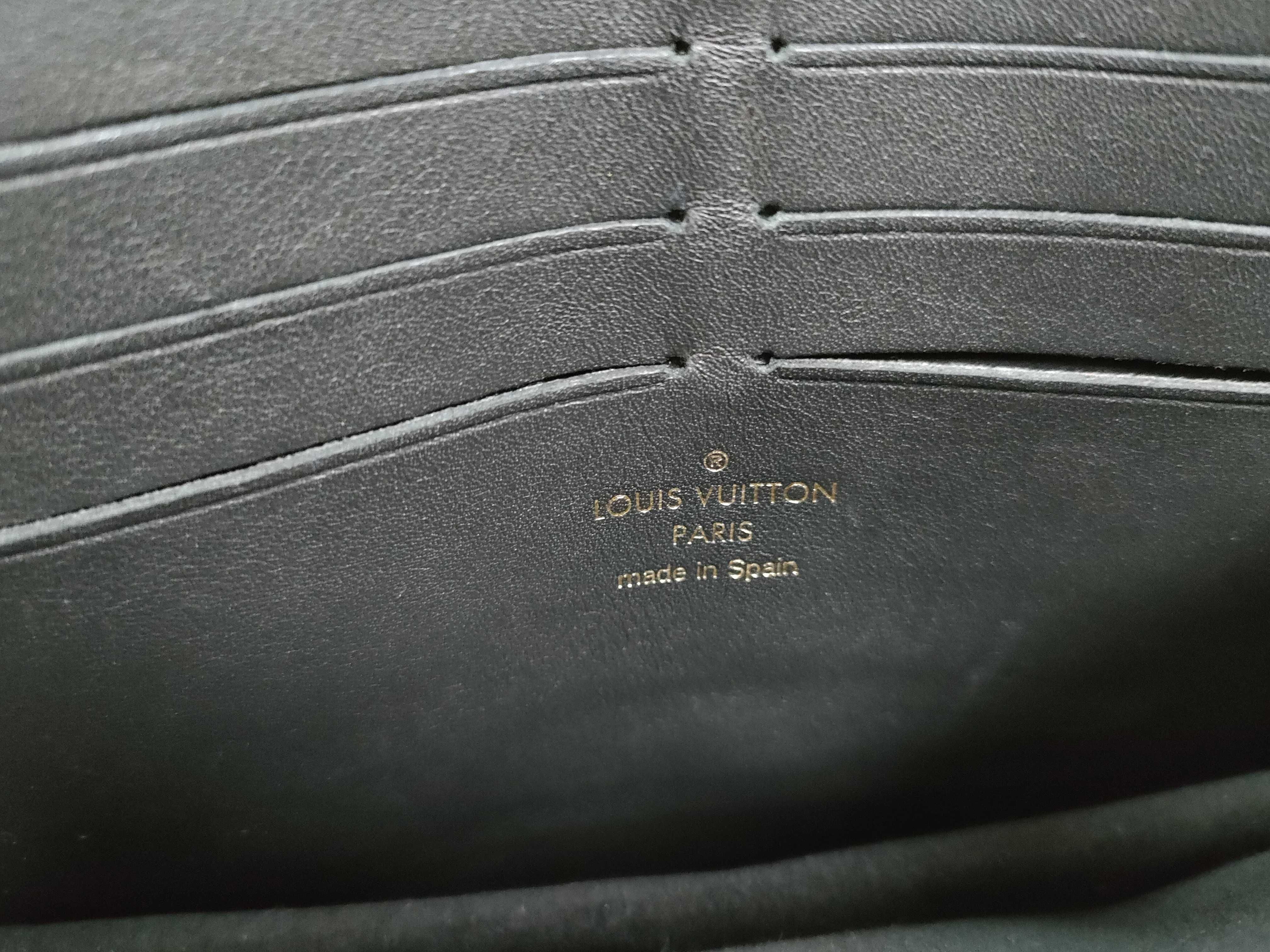 Damier Louis Vuitton Damier Chain Shoulder Bag — view 9