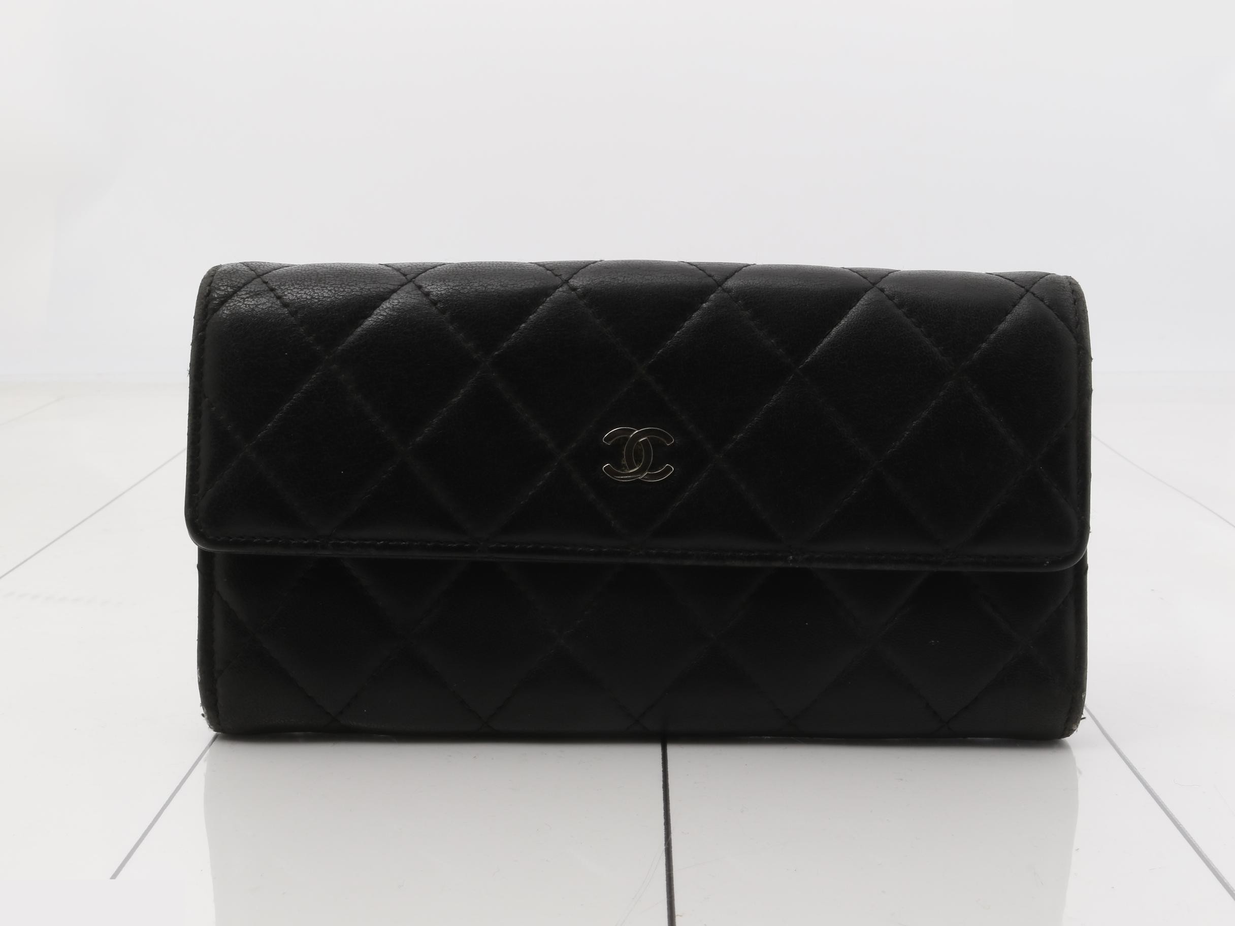 Matelassé Long Wallet