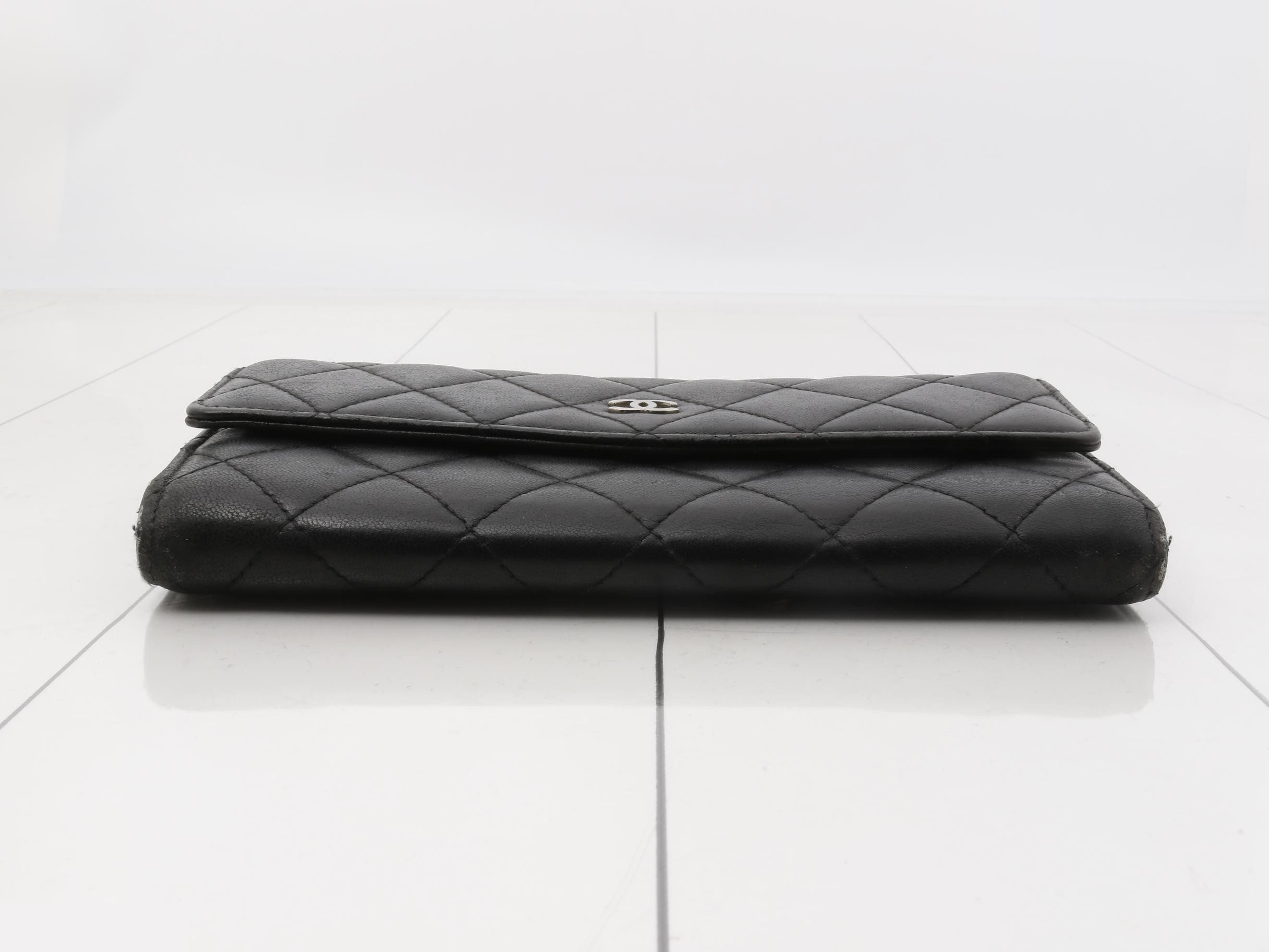Matelassé Long Wallet — view 3