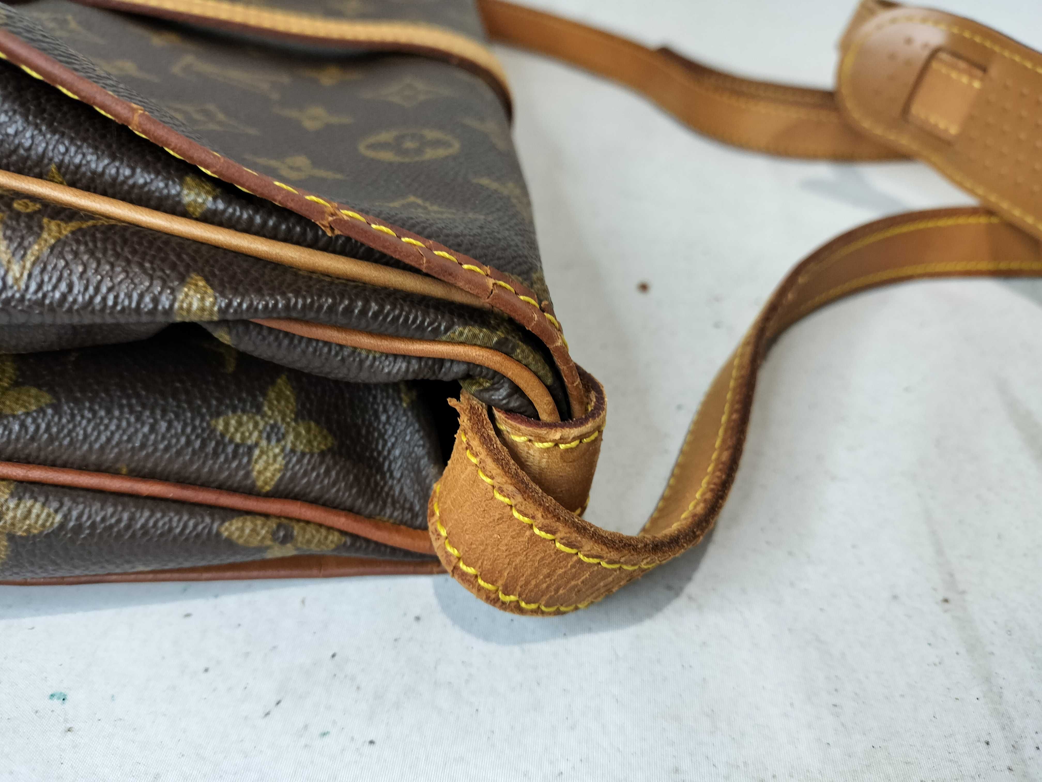 Monogram M42256 Saumur 30 Shoulder Bag — view 5