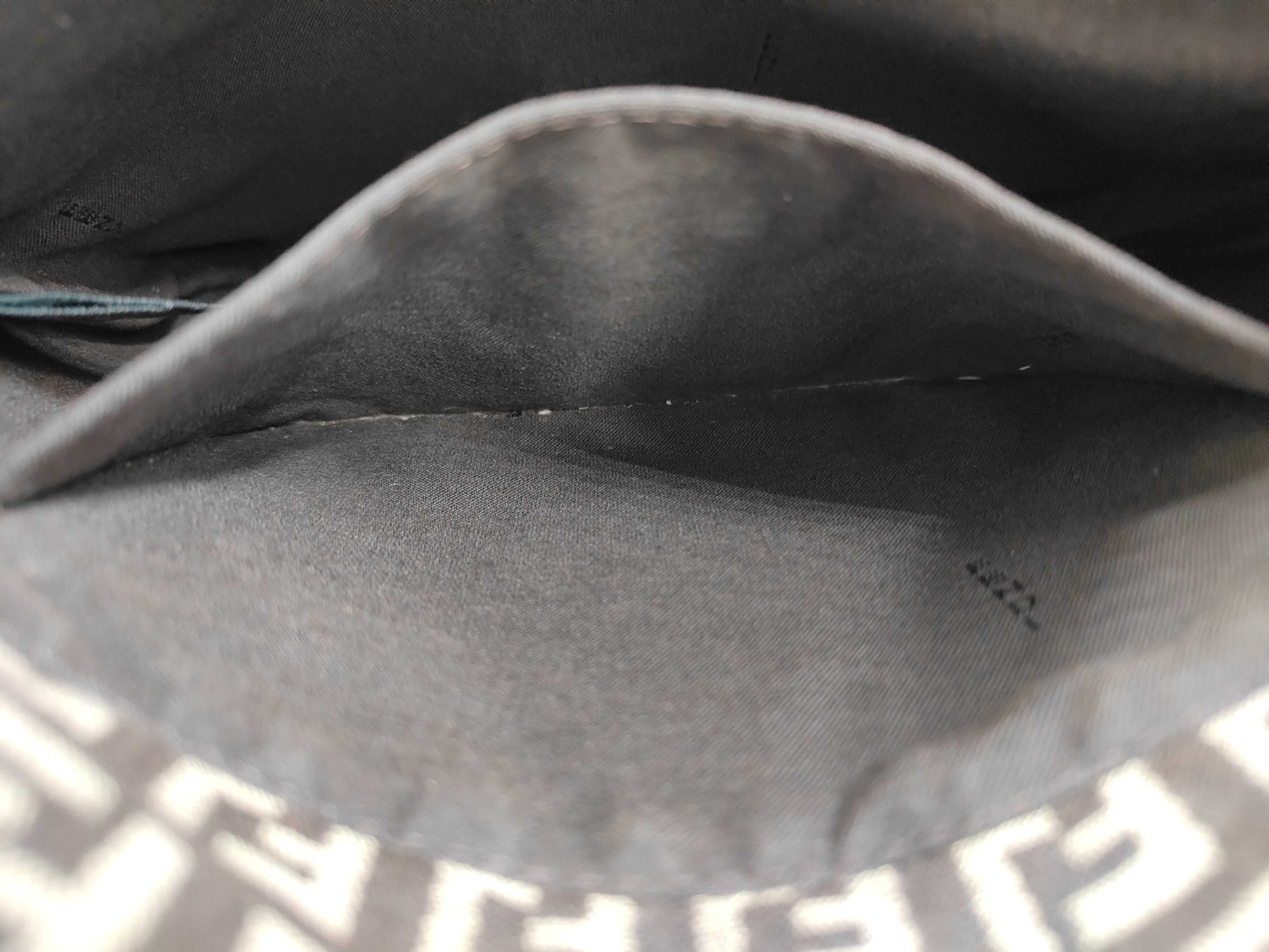 Zucchino Canvas Shoulder Bag — view 11