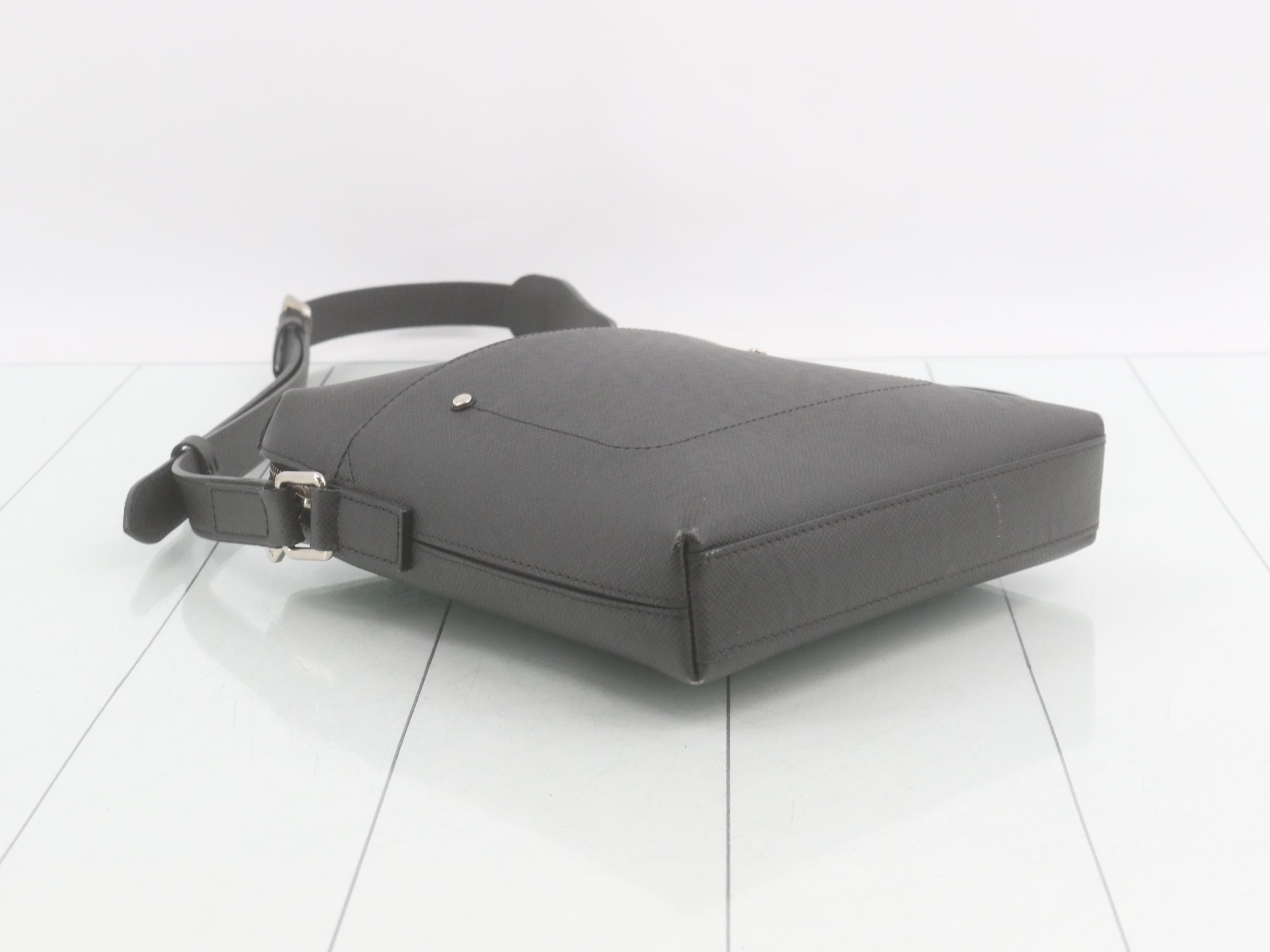 Taiga Pochette Grigori Shoulder Bag — view 5