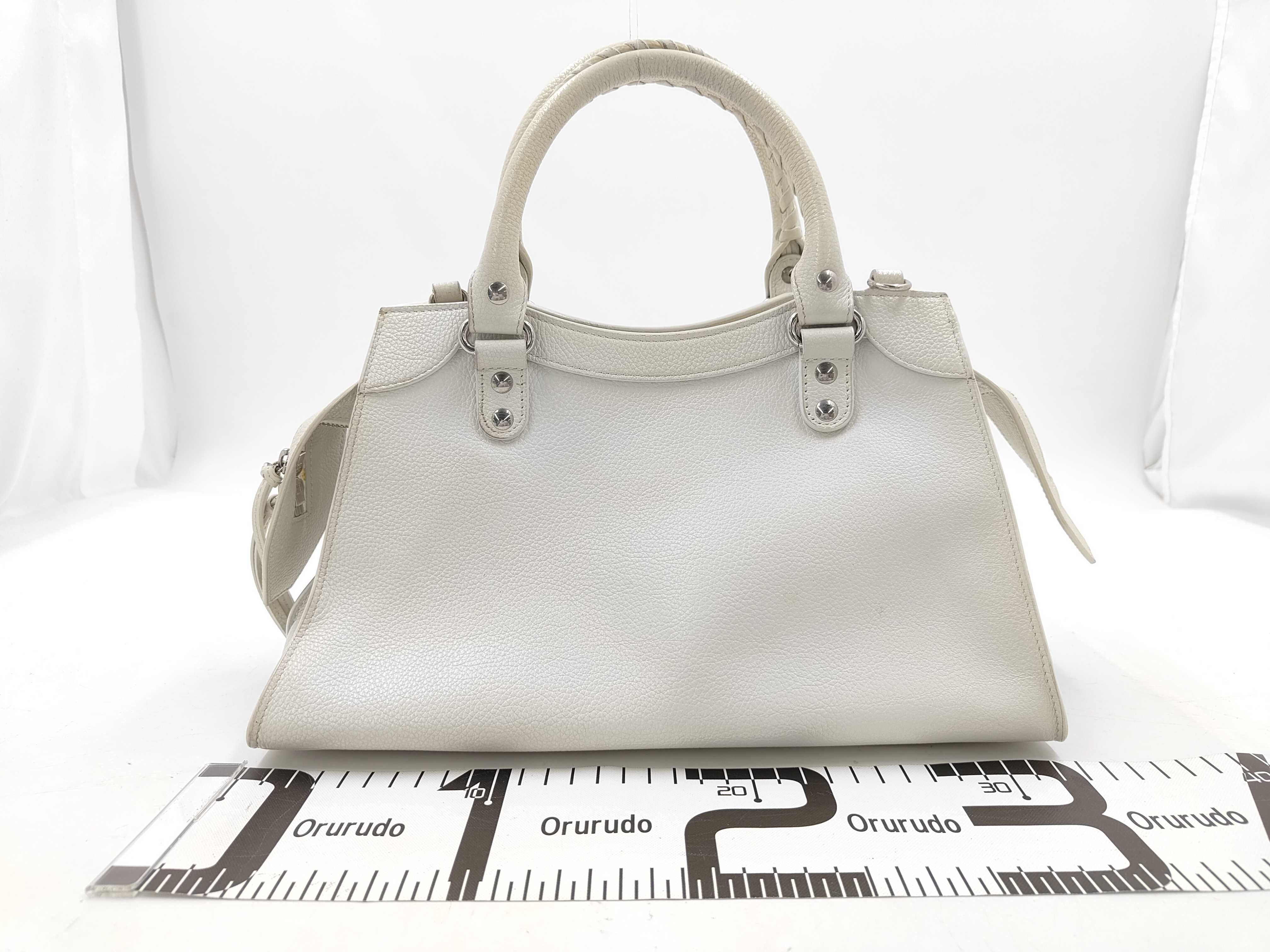Neoclassic City Off-White Handbag — view 2