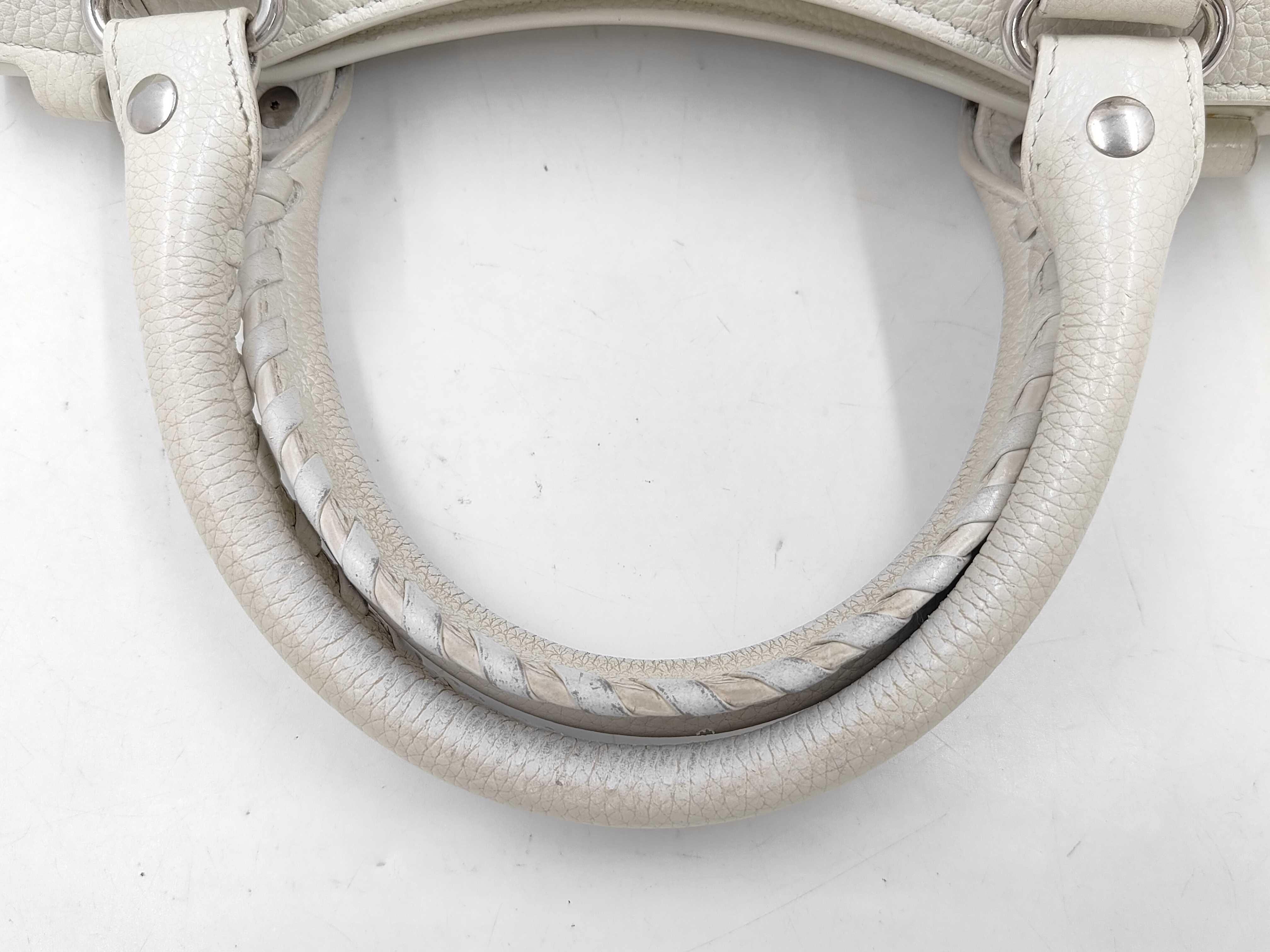 Neoclassic City Off-White Handbag — view 5