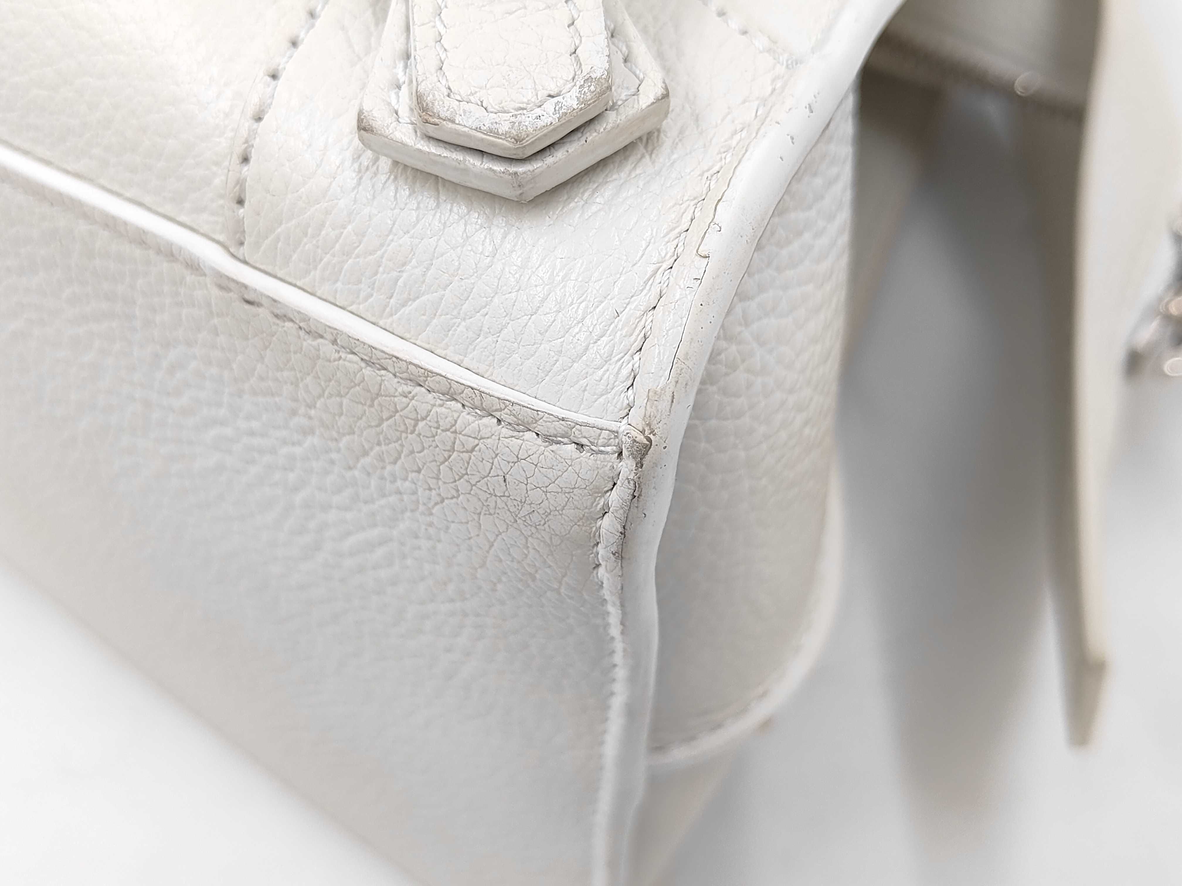 Neoclassic City Off-White Handbag — view 7