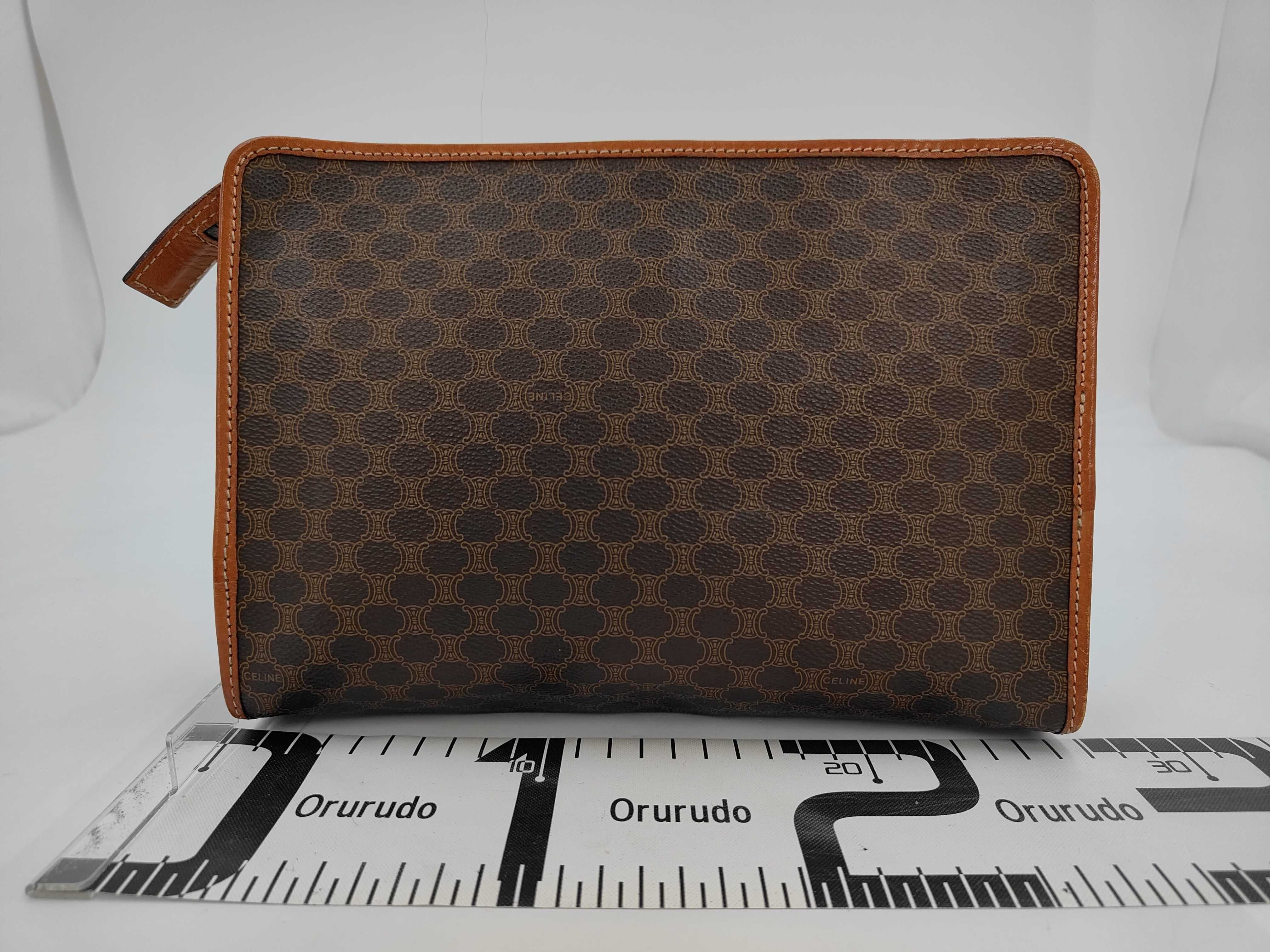 Macadam pattern, gold hardware, turn-lock leather second bag. — view 2