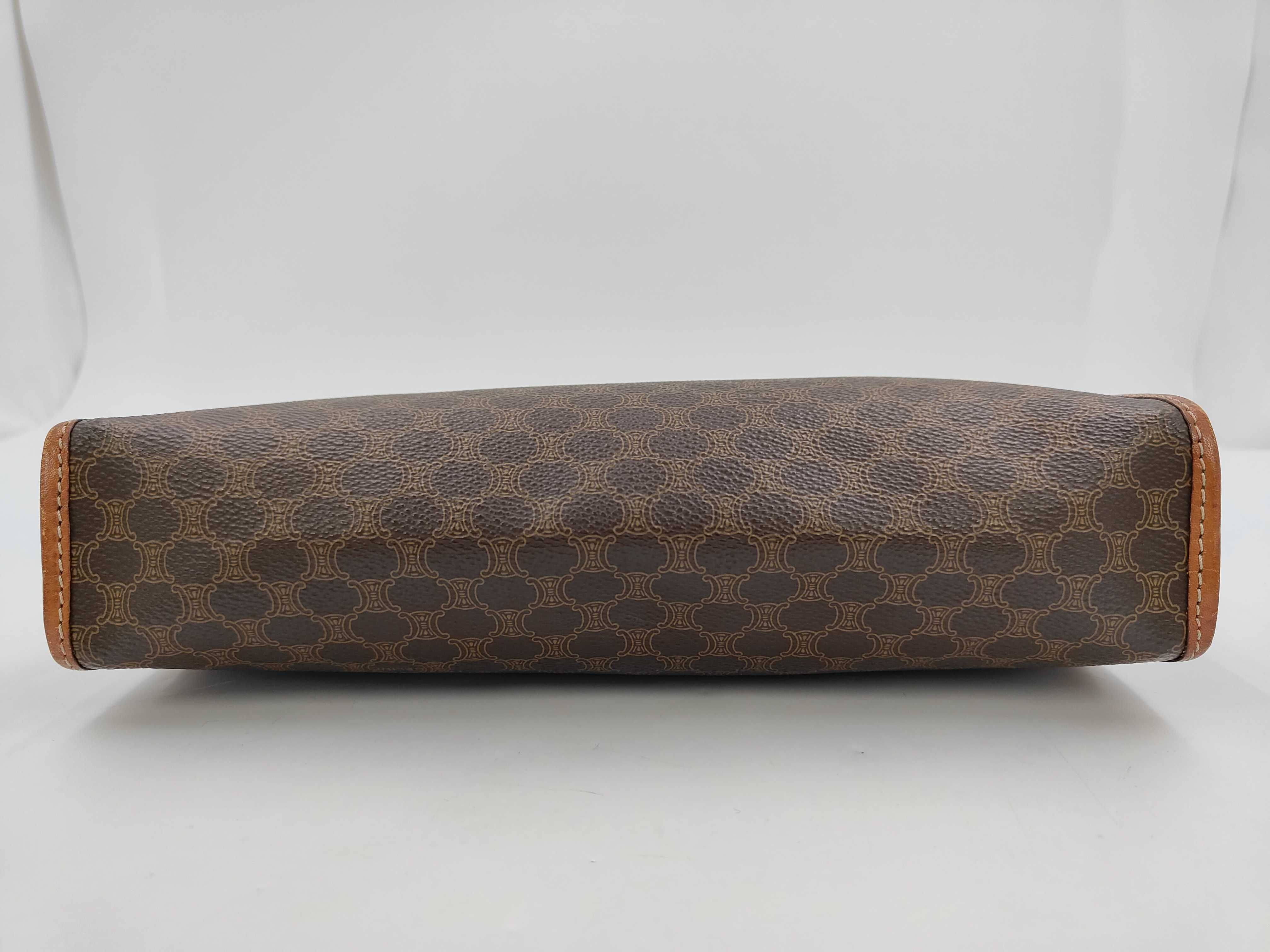 Macadam pattern, gold hardware, turn-lock leather second bag. — view 3