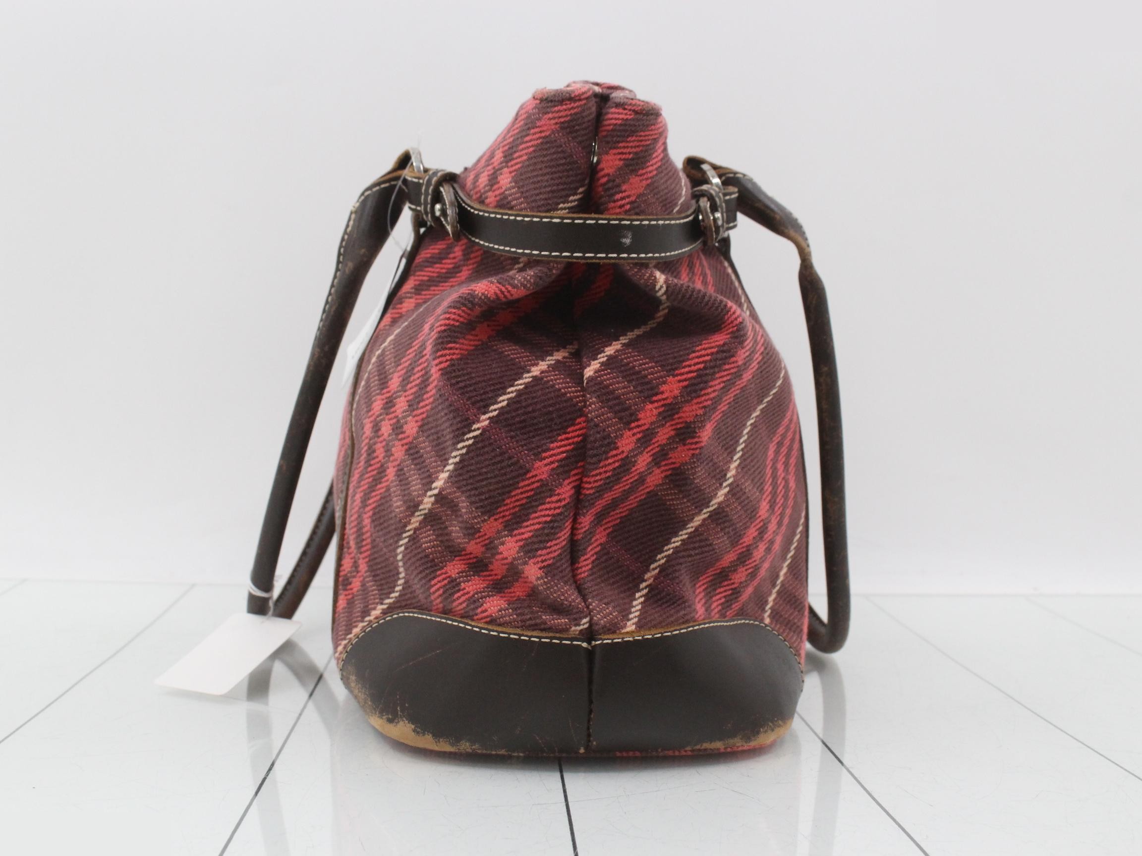 handbag — view 3