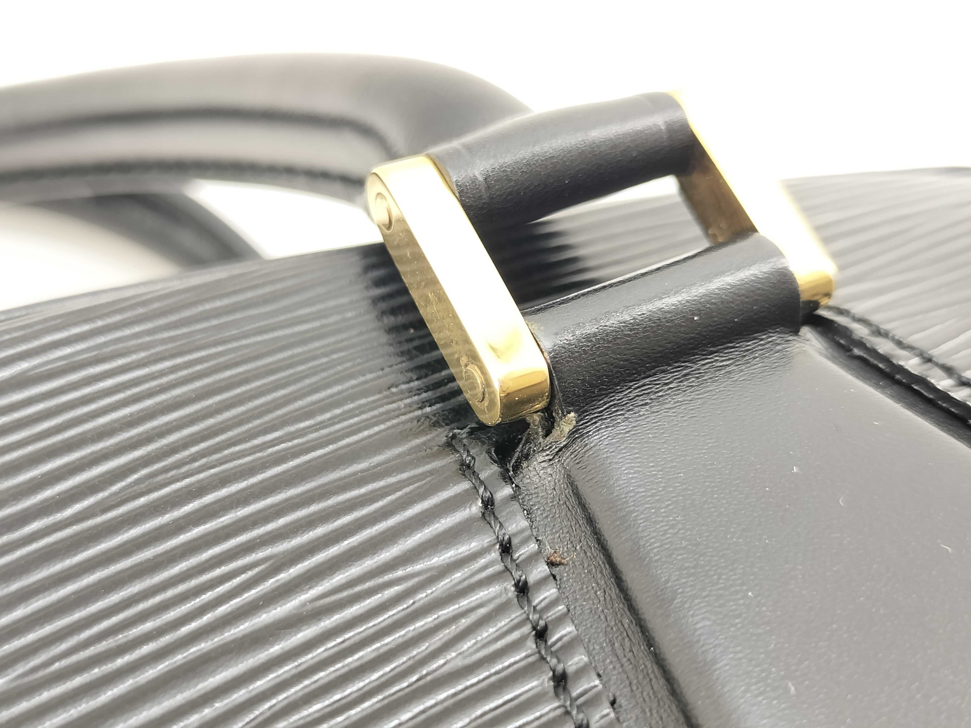 Epi Leather Sablon Black Handbag — view 15