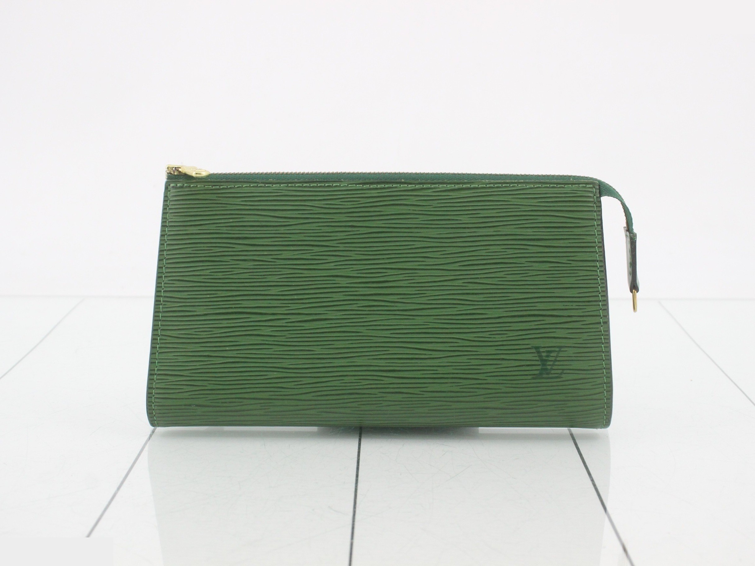 LV Epi M52944 Pochette Accessoires Borneo Green
