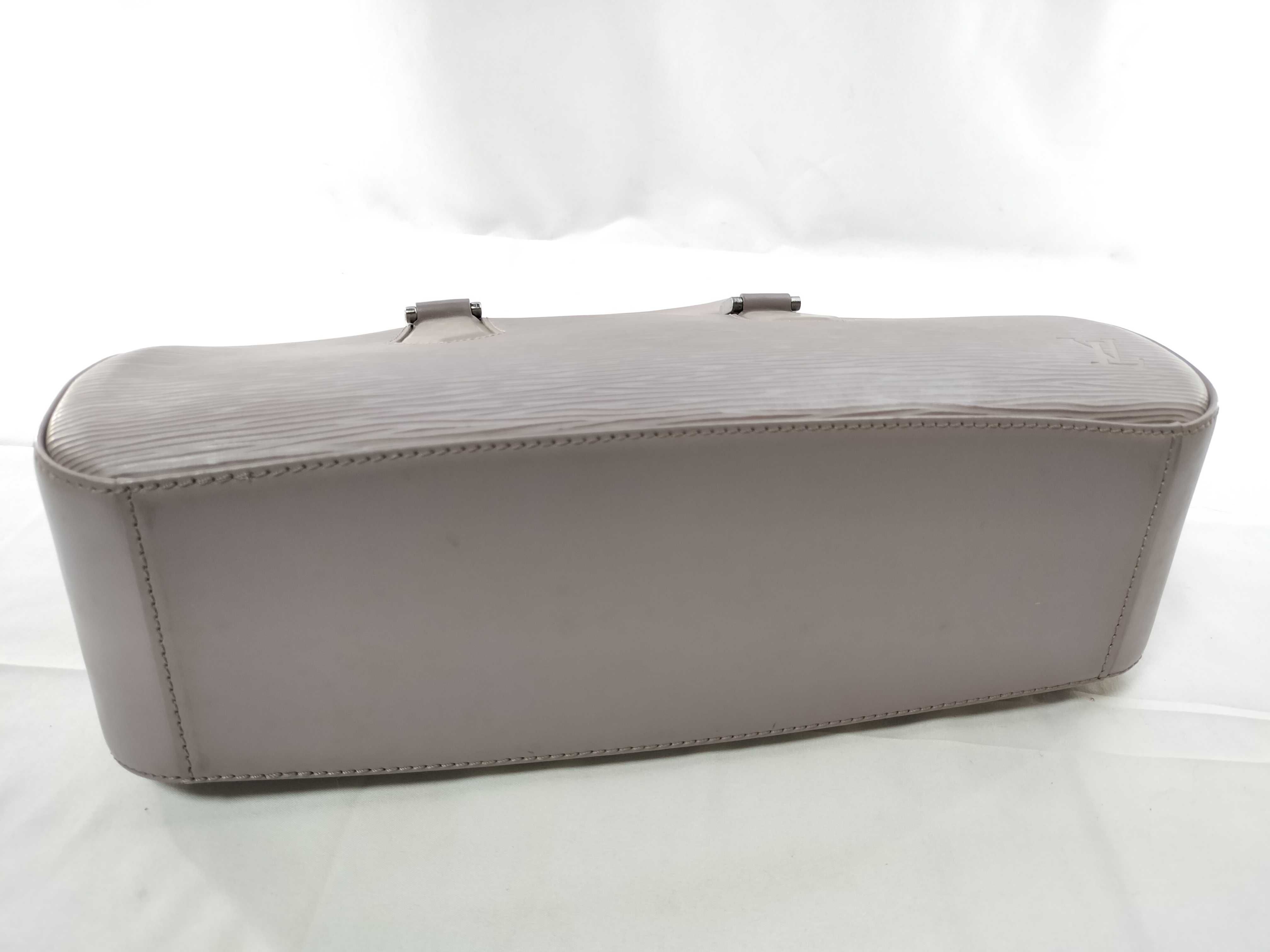 Epi Jasmine Lilac Handbag — view 8