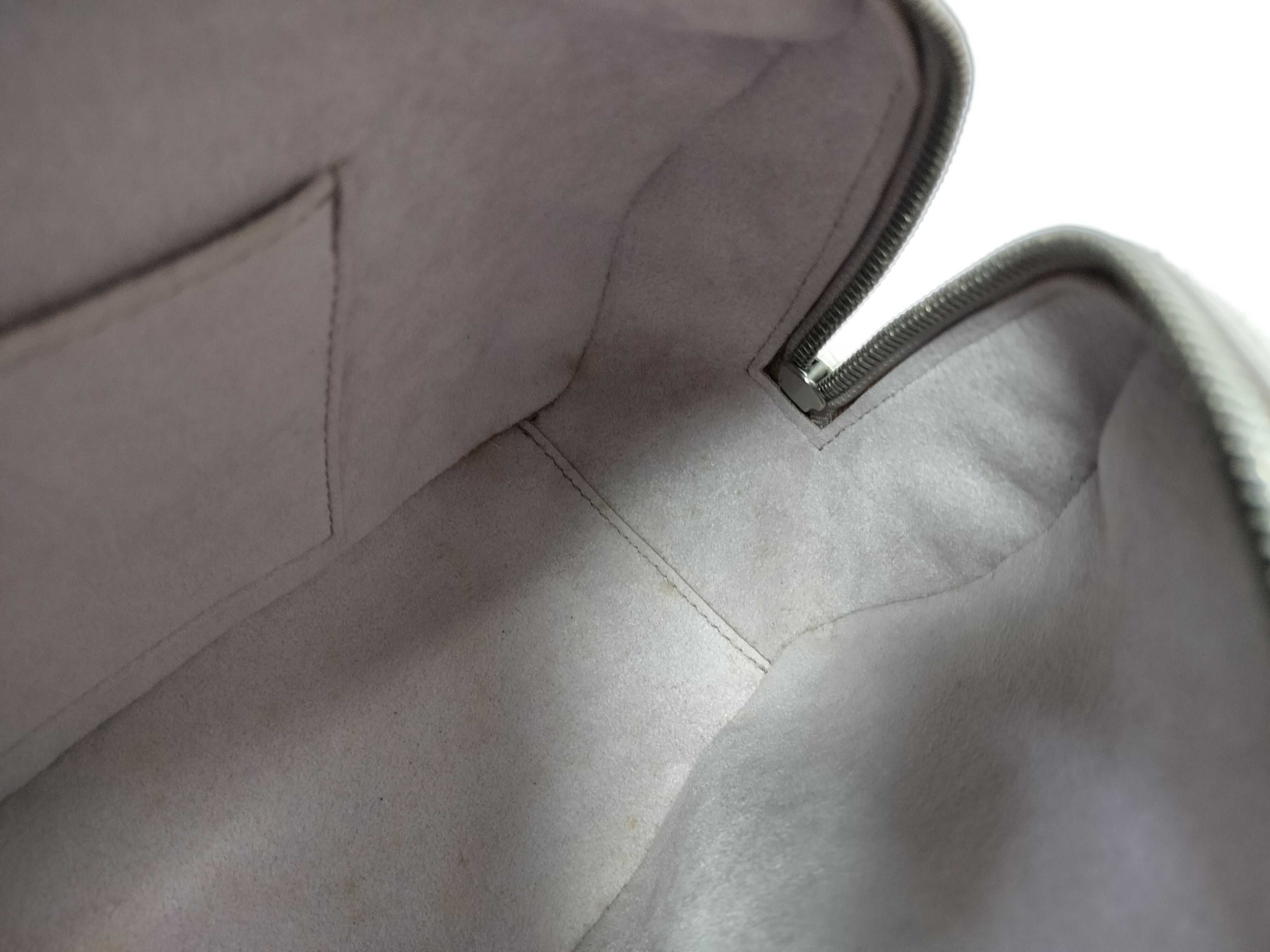Epi Jasmine Lilac Handbag — view 9