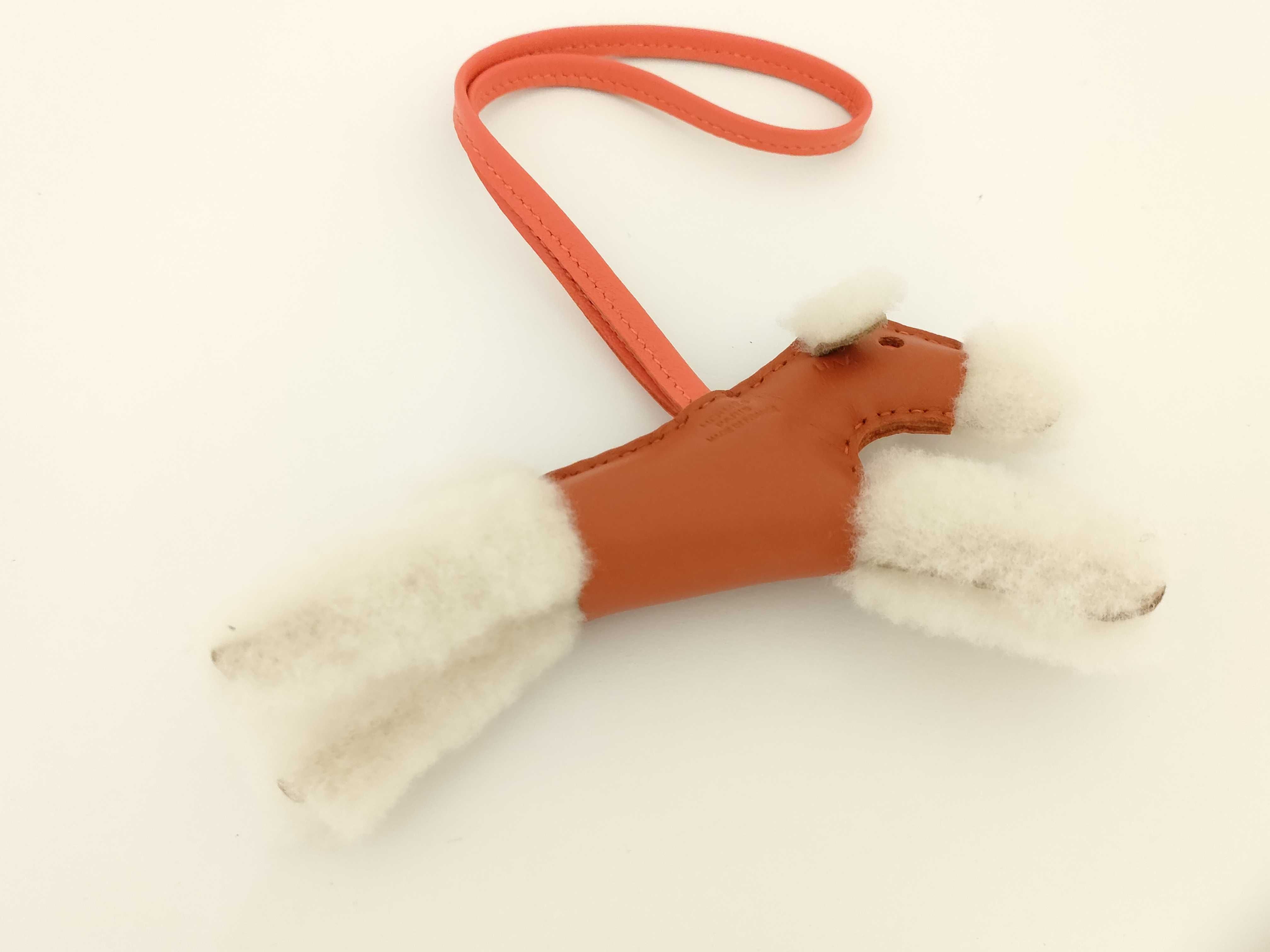 Buddy Charm, Cornelian, U stamp, Unused, Hermes Charm — view 2